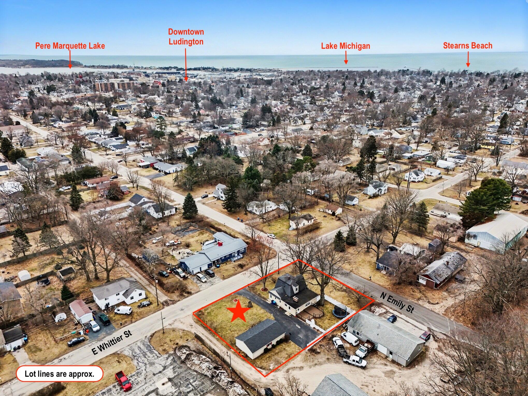 802 N Emily Street Ludington MI 49431