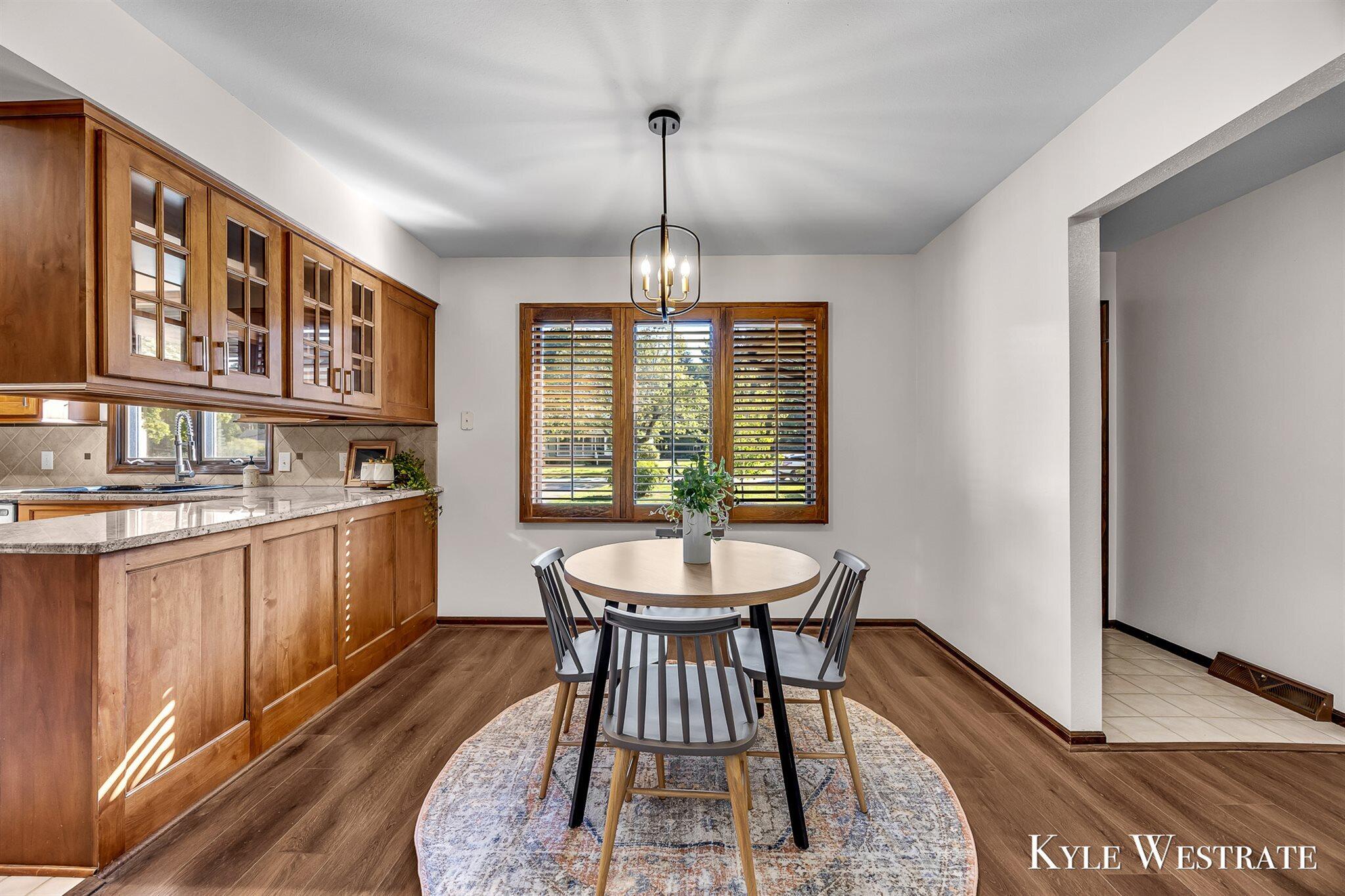 879 W 26th Street Holland MI 49423