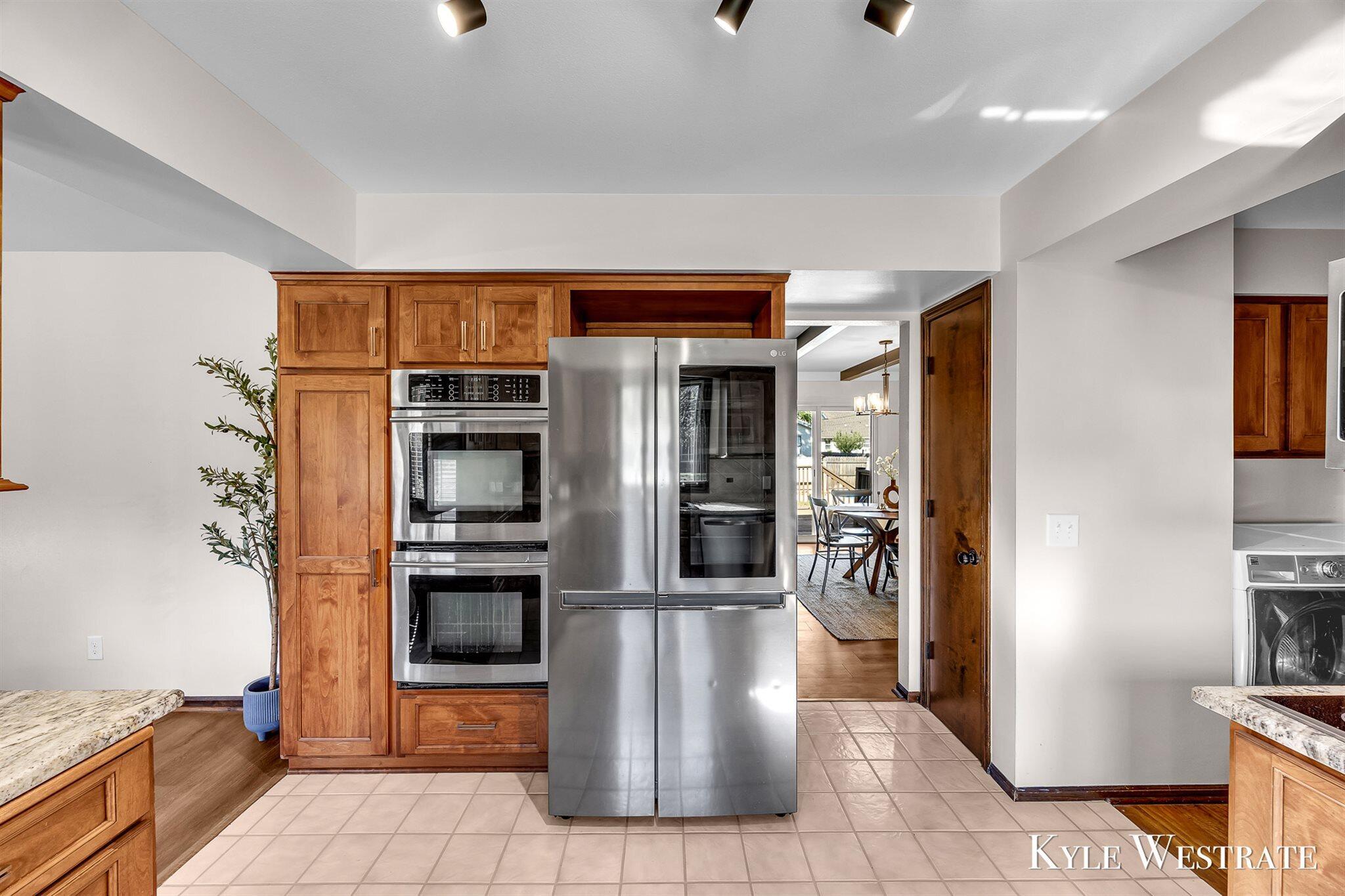 879 W 26th Street Holland MI 49423