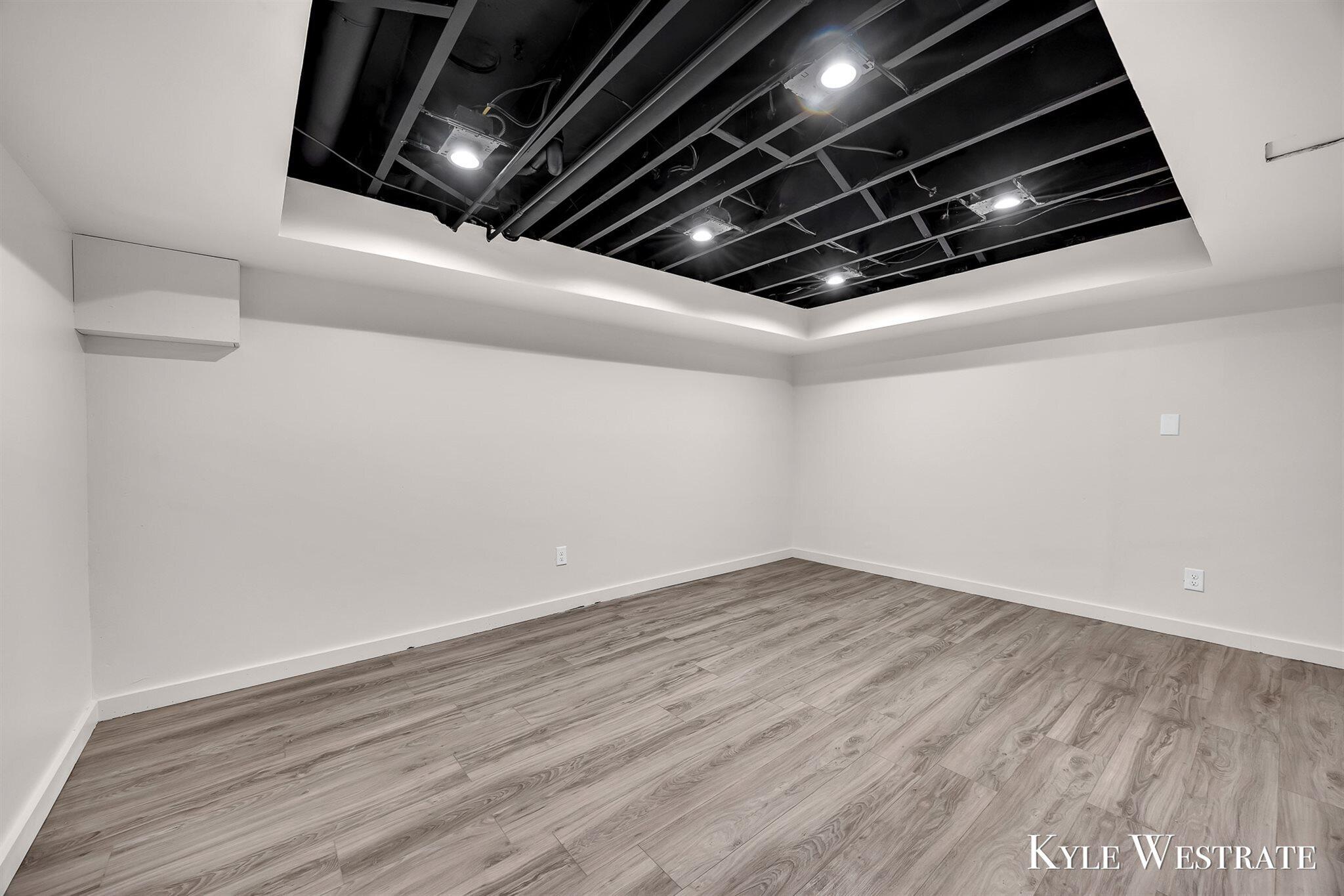 879 W 26th Street Holland MI 49423