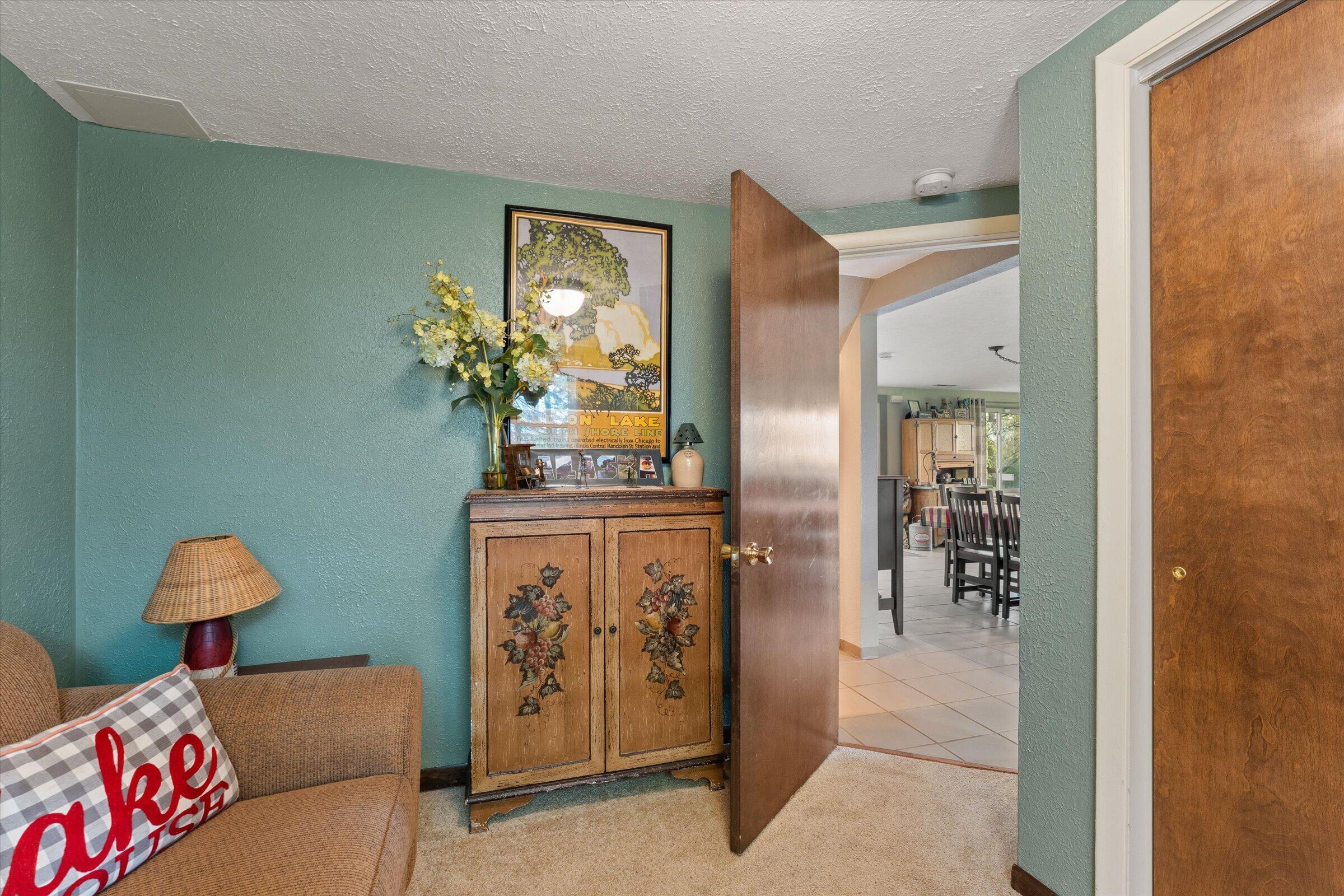 70328 Lakeview Drive Edwardsburg MI 49112