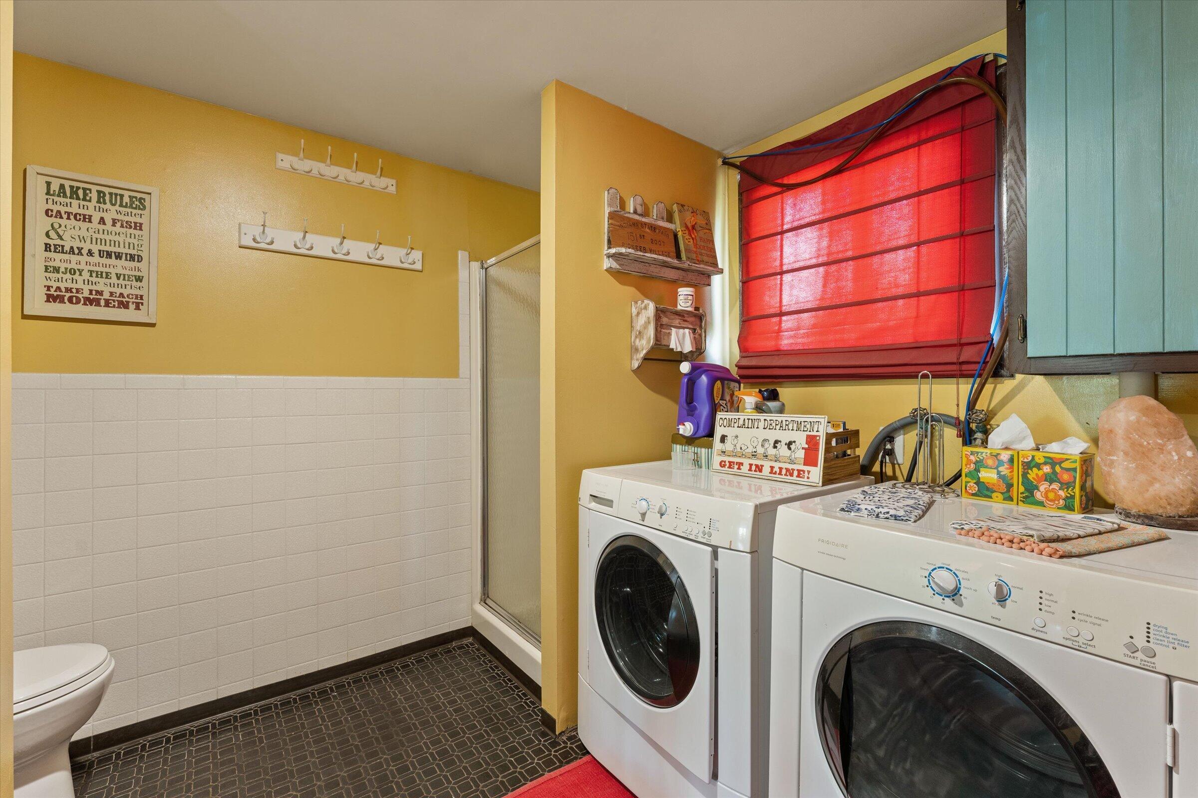 70328 Lakeview Drive Edwardsburg MI 49112