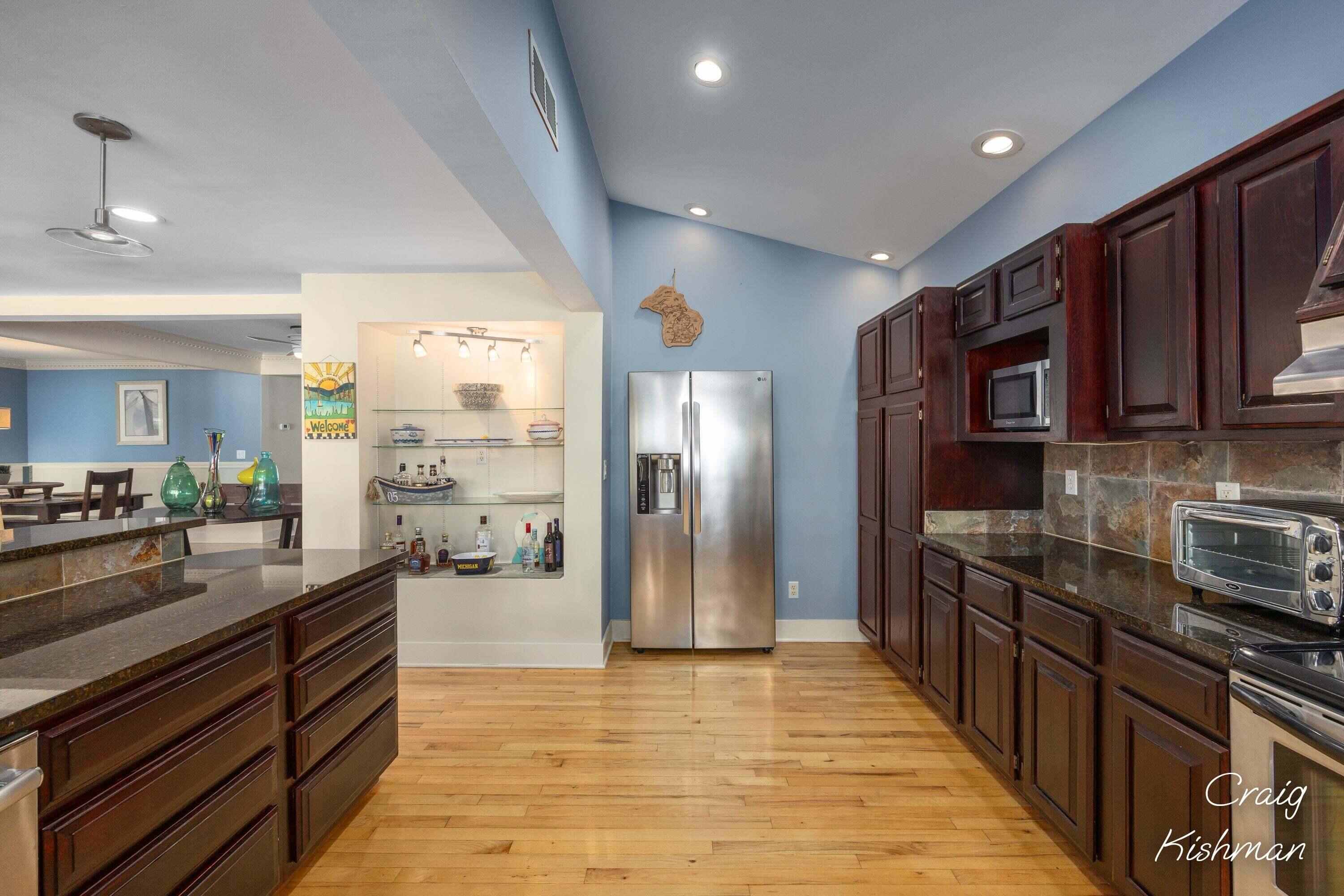 1649 Ruddiman Drive Muskegon MI 49445
