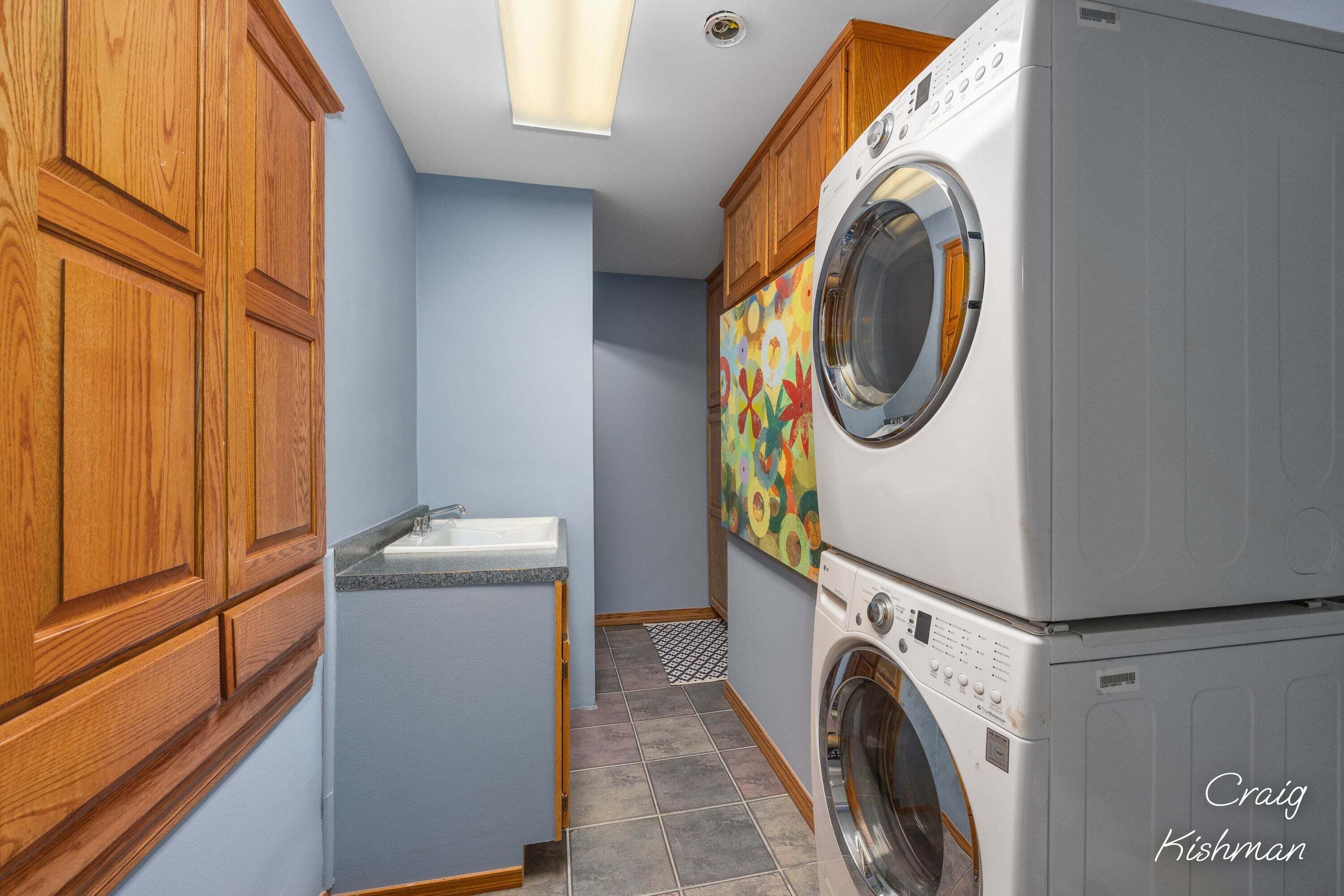 1649 Ruddiman Drive Muskegon MI 49445