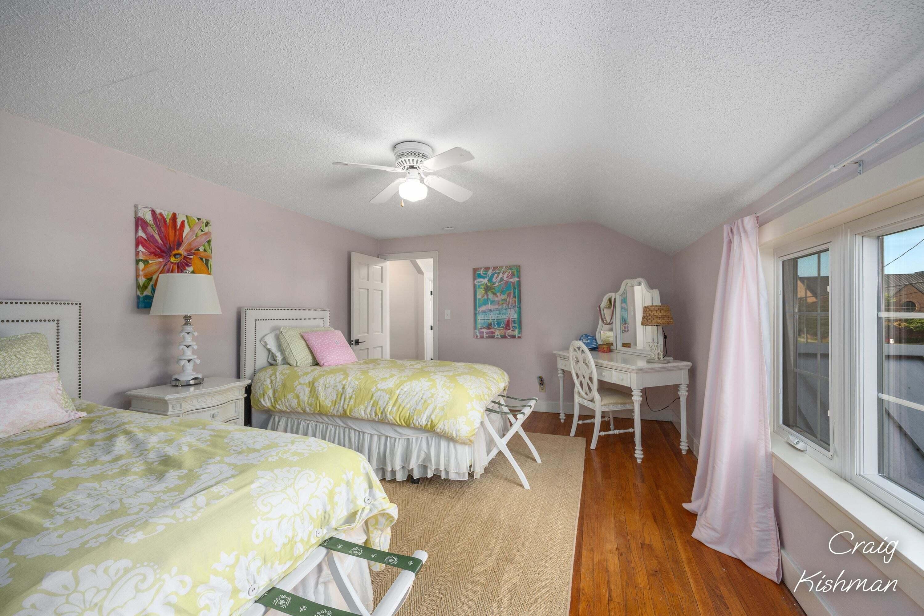 1649 Ruddiman Drive Muskegon MI 49445