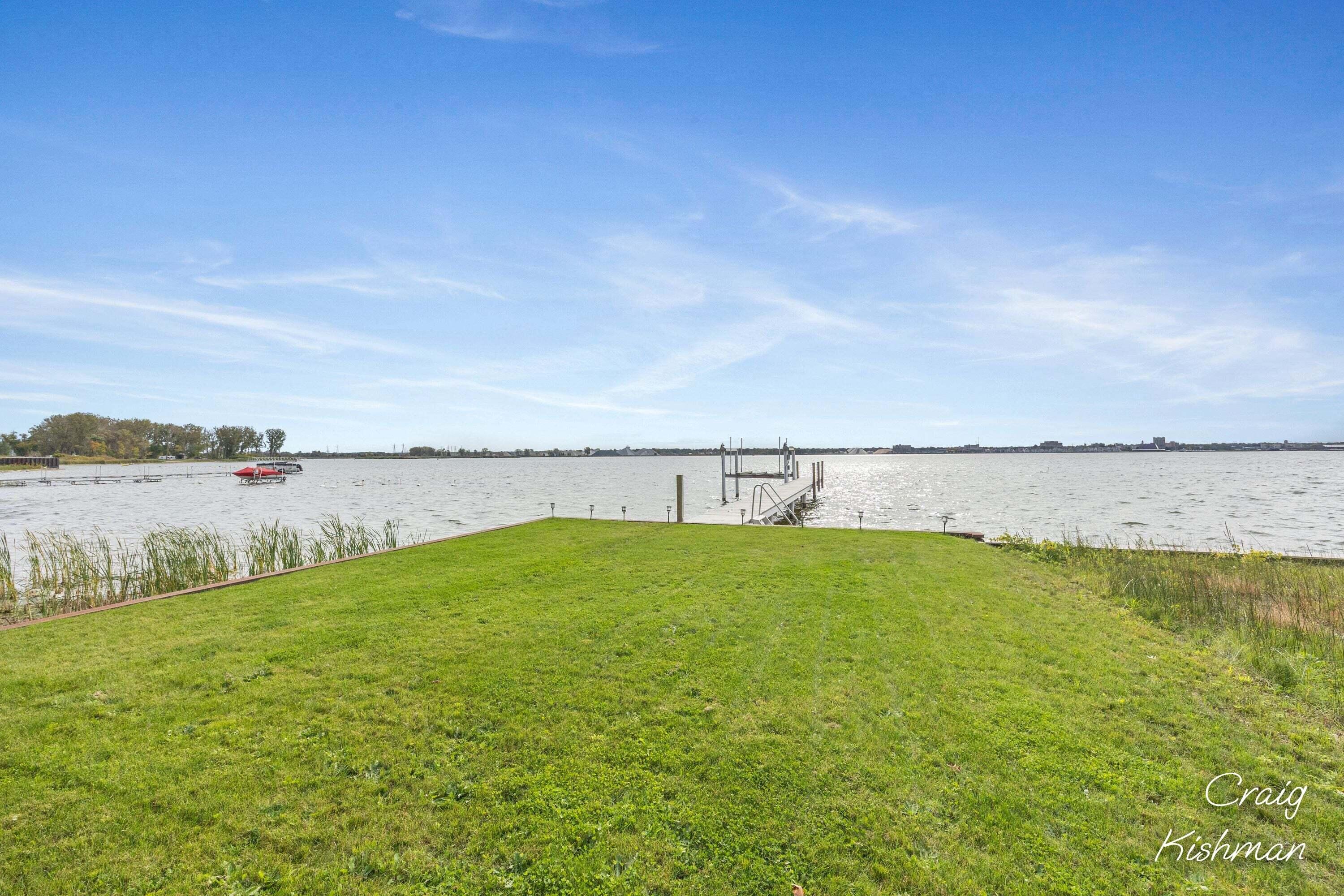 1649 Ruddiman Drive Muskegon MI 49445