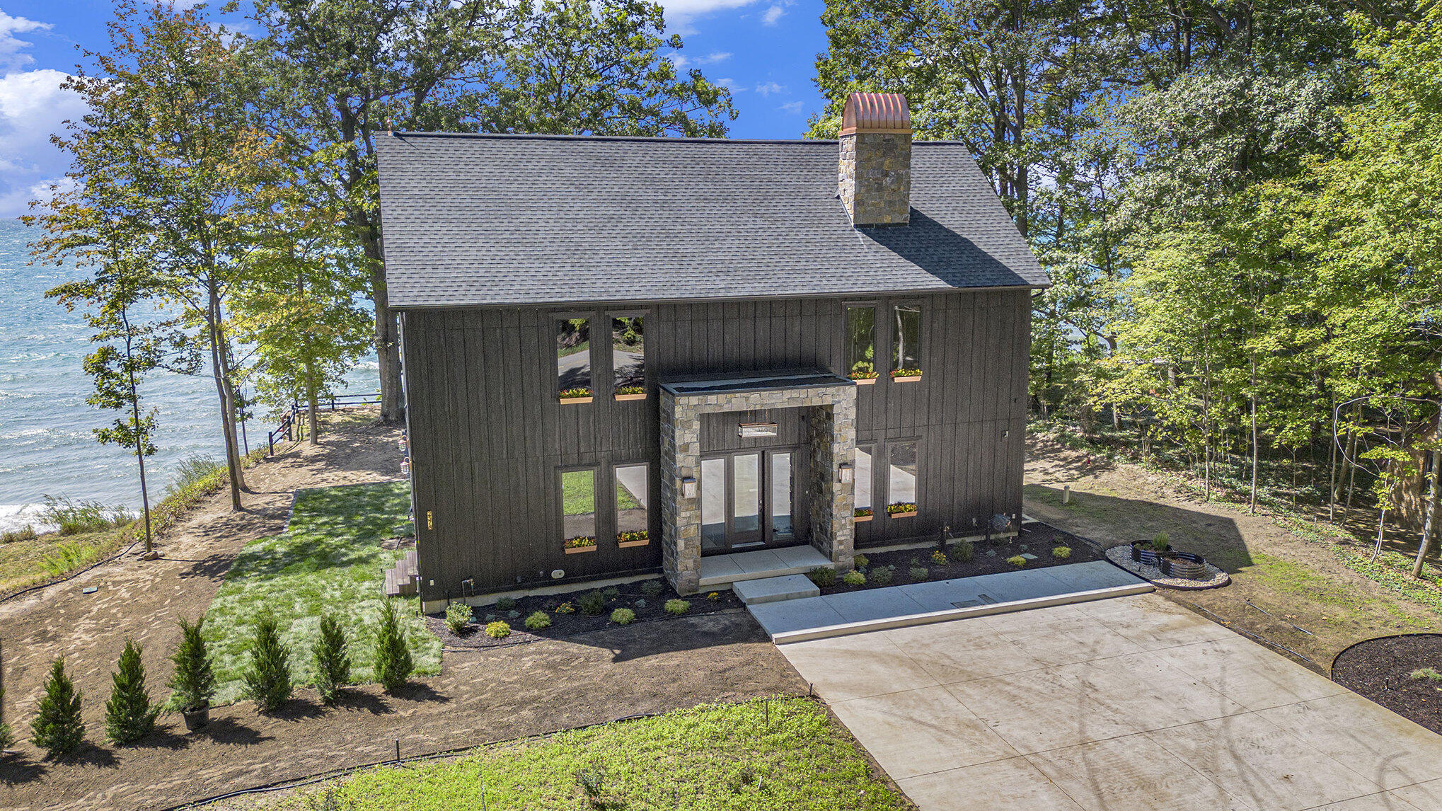 2578 Lakeshore Drive Fennville MI 49408