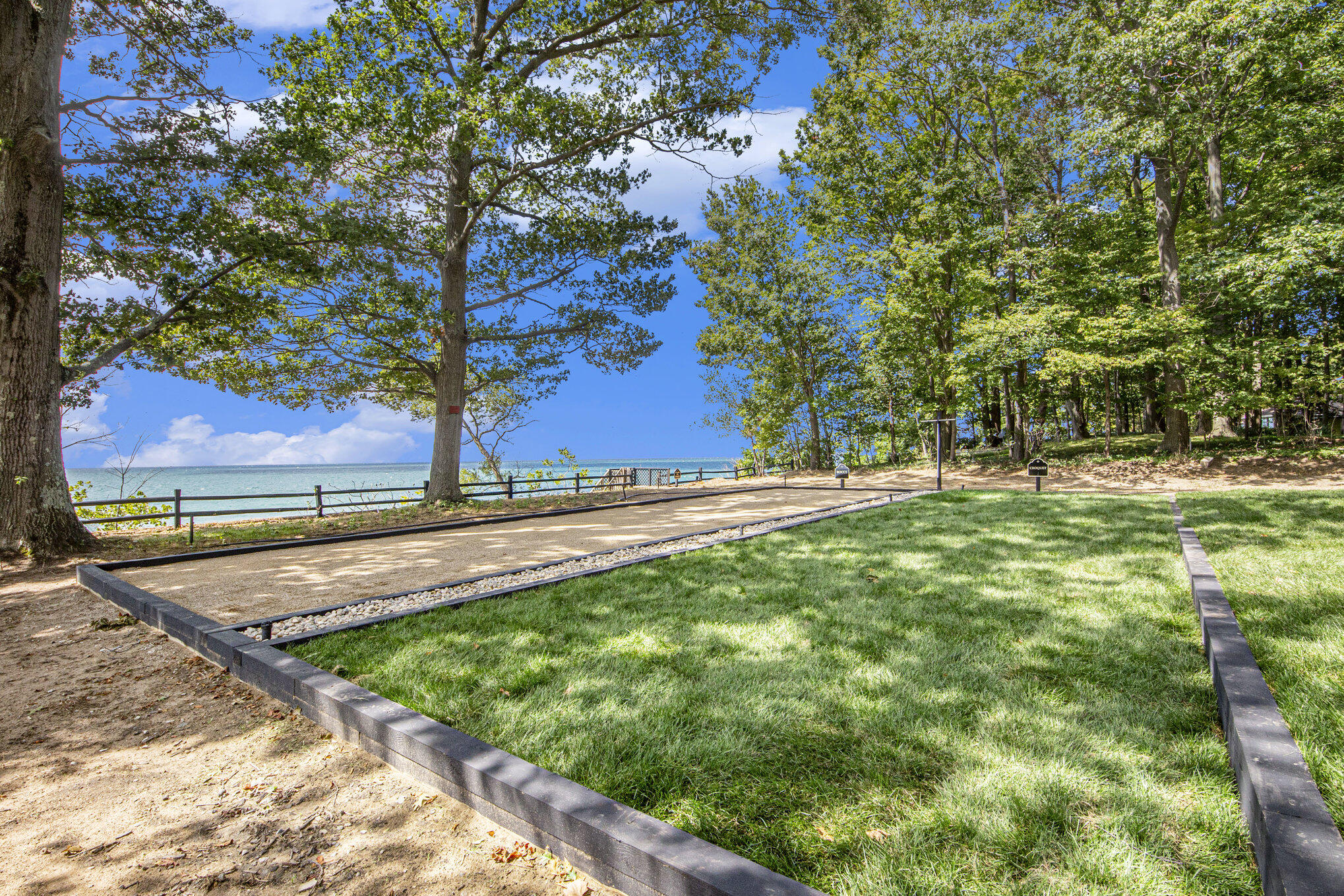 2578 Lakeshore Drive Fennville MI 49408