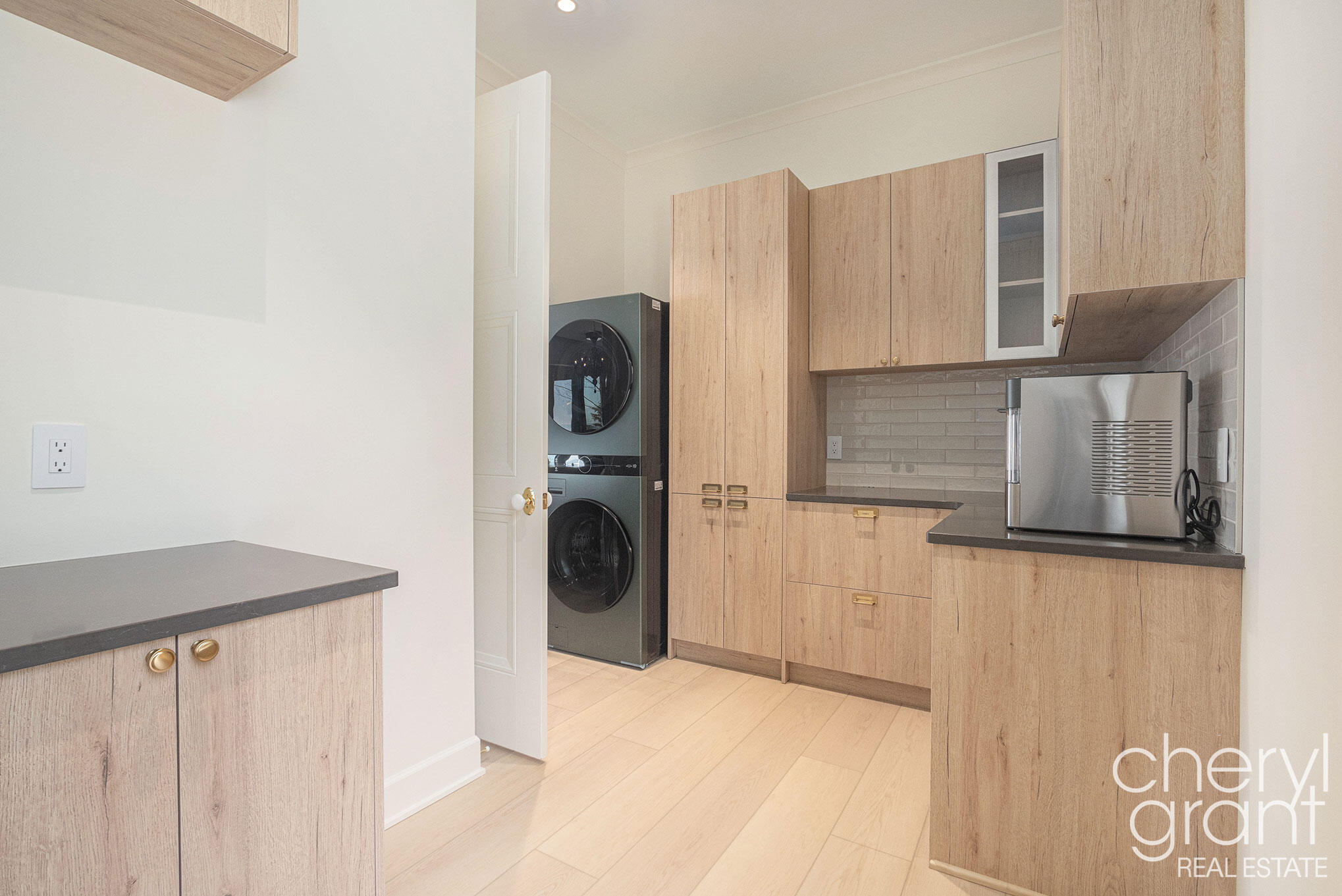 2578 Lakeshore Drive Fennville MI 49408