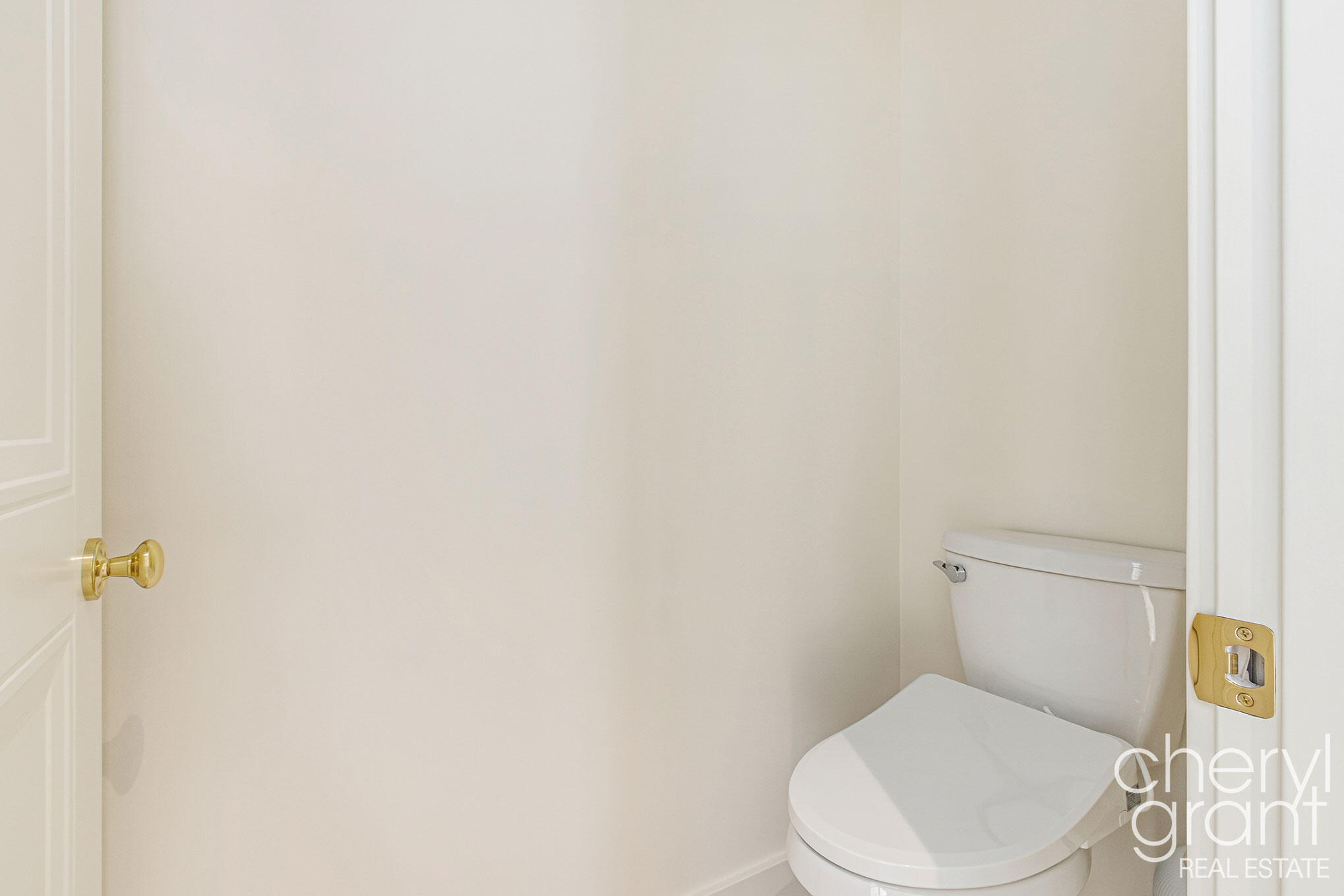 2578 Lakeshore Drive Fennville MI 49408