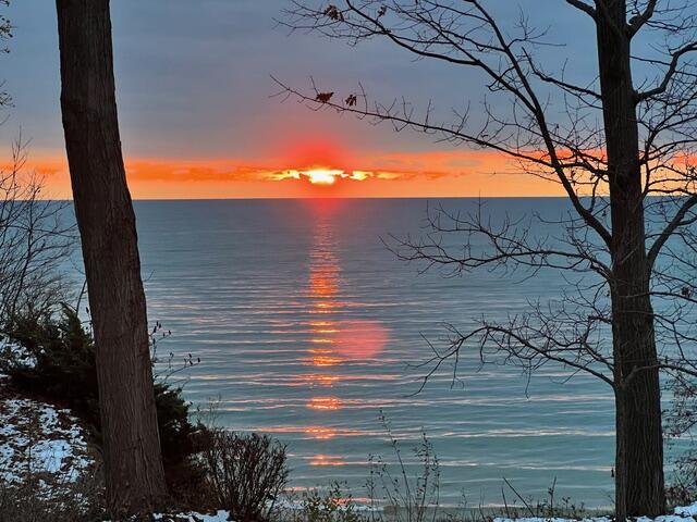 2578 Lakeshore Drive Fennville MI 49408