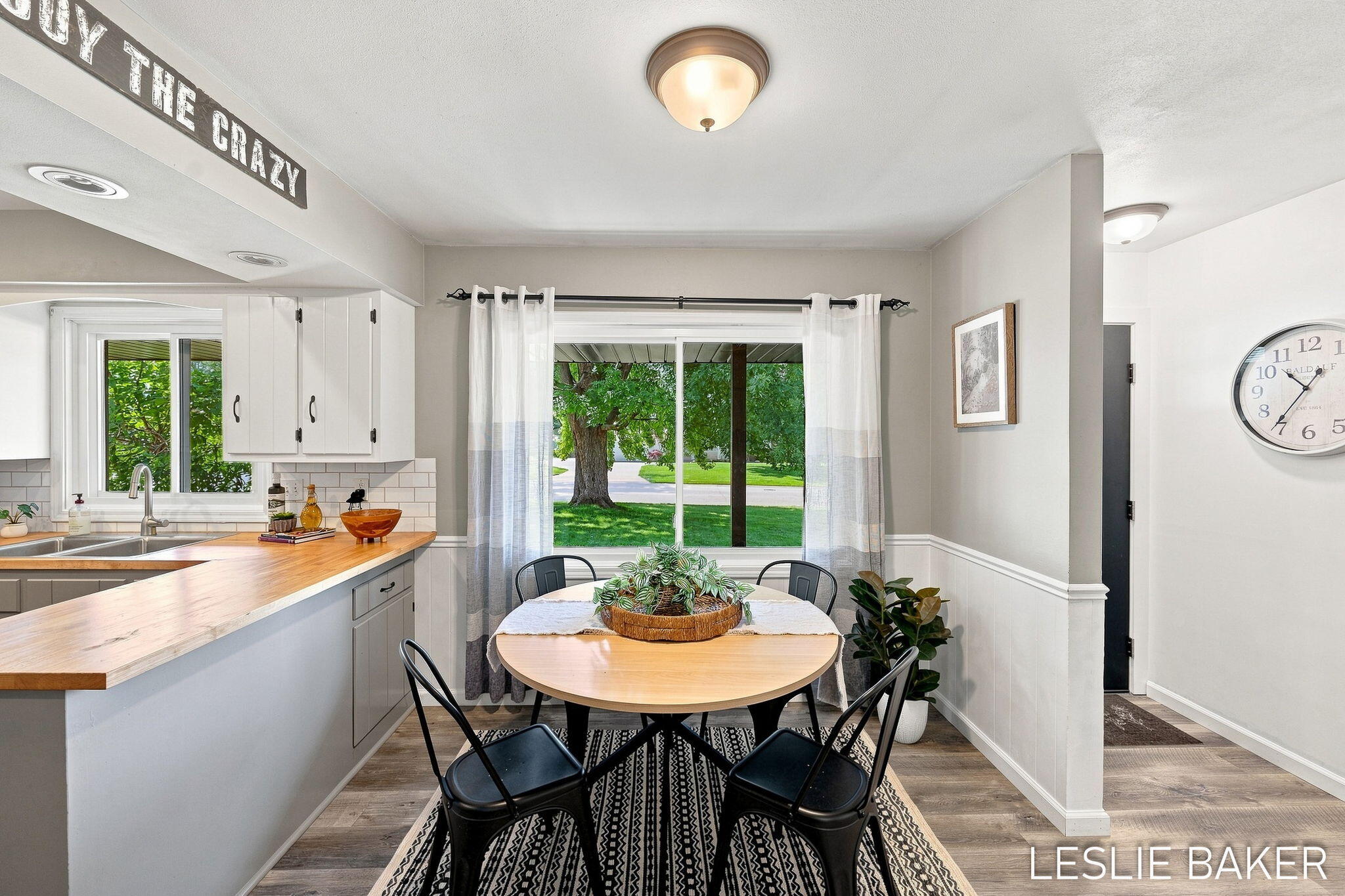 2666 Gay Paree Drive Zeeland MI 49464