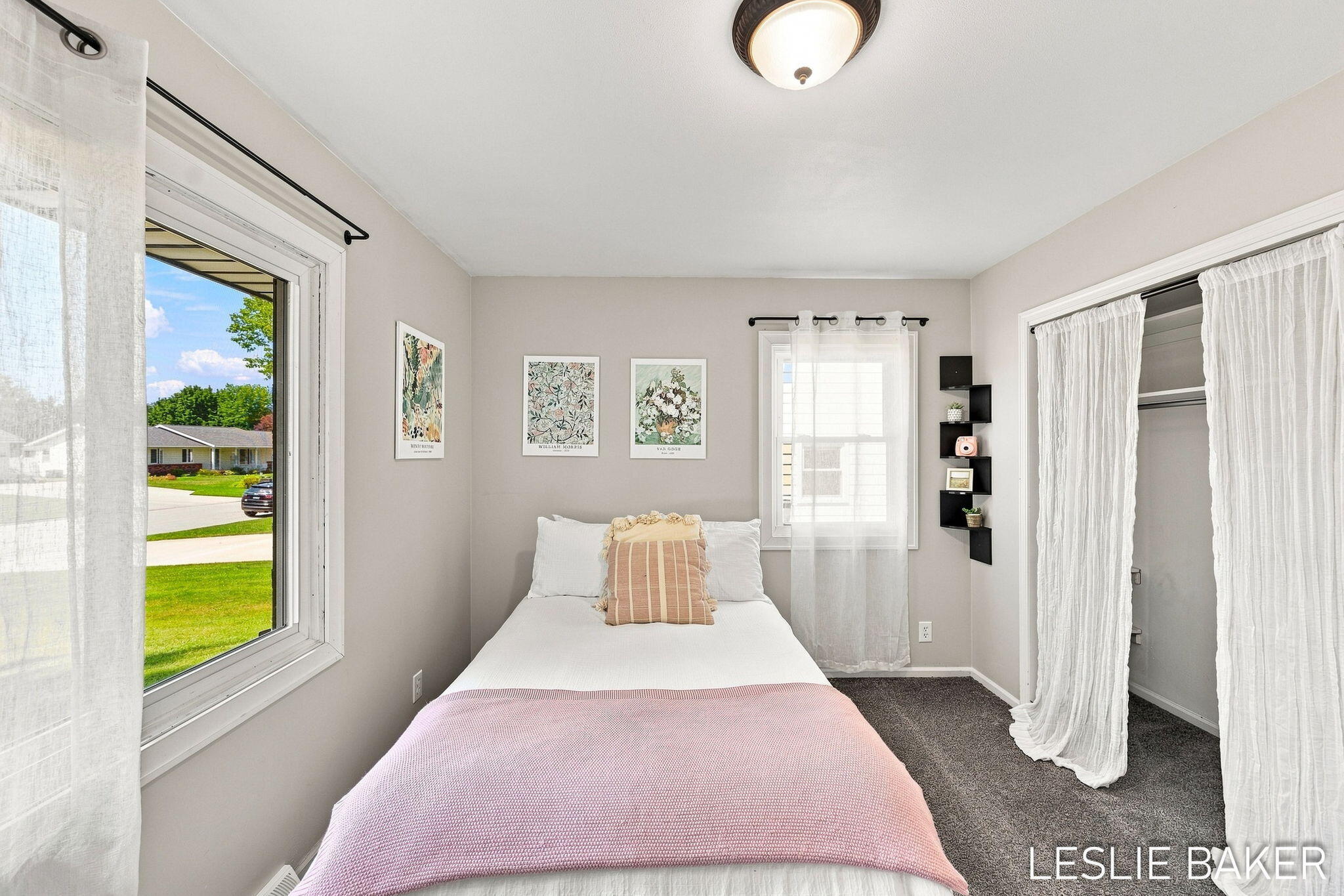 2666 Gay Paree Drive Zeeland MI 49464