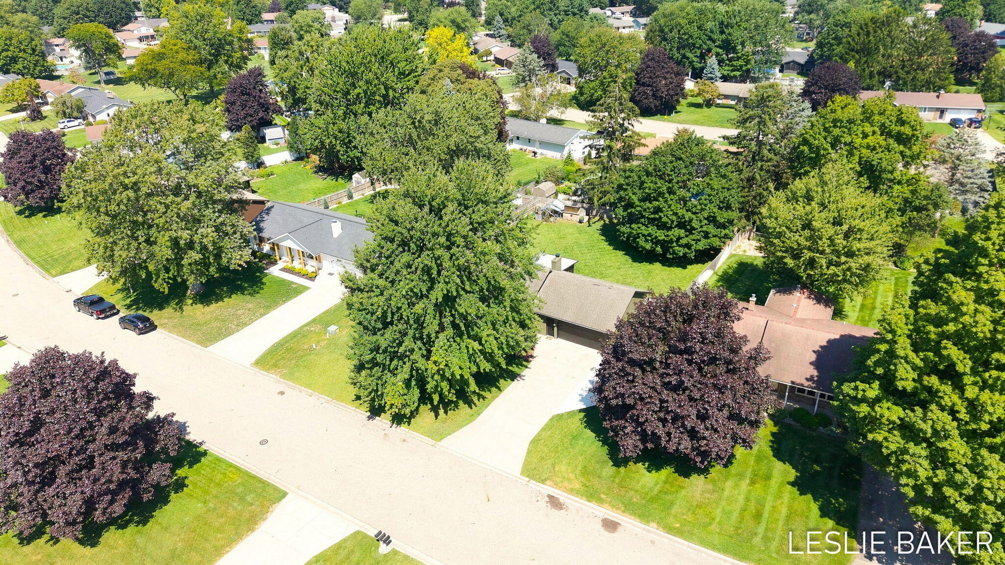 2666 Gay Paree Drive Zeeland MI 49464