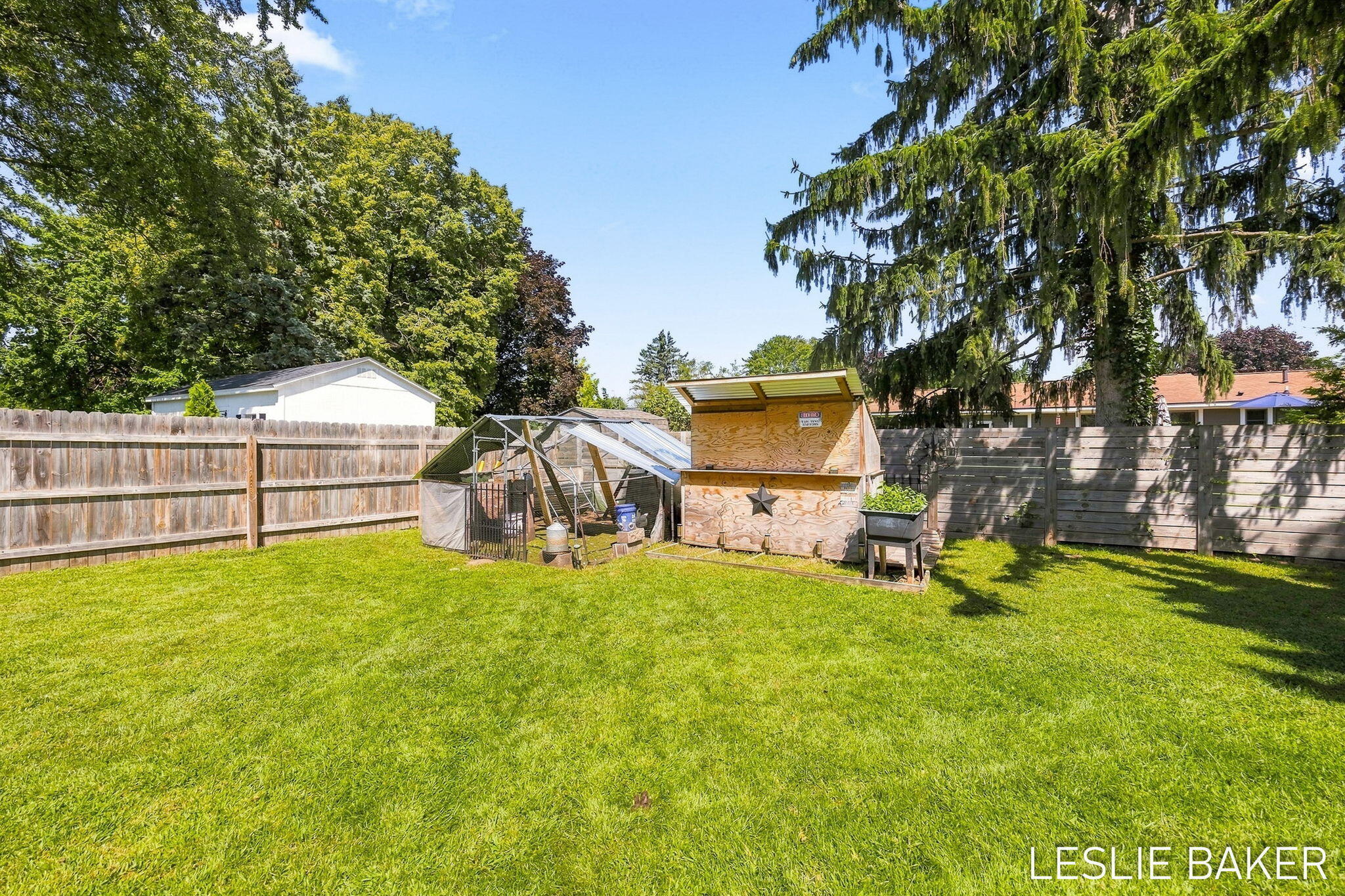 2666 Gay Paree Drive Zeeland MI 49464