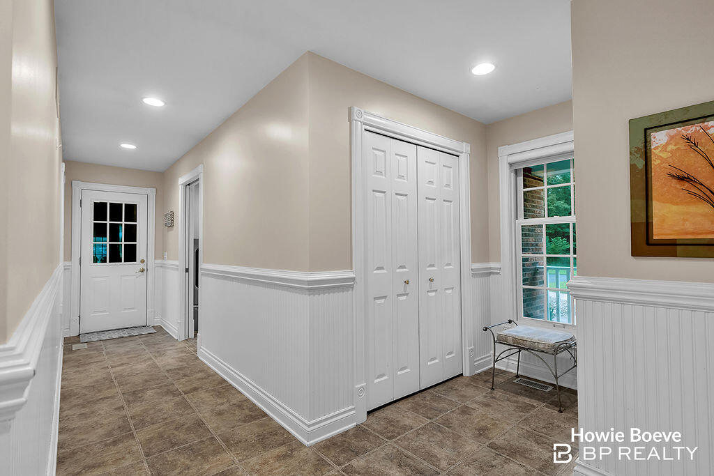 9825 Almena Drive Kalamazoo MI 49009