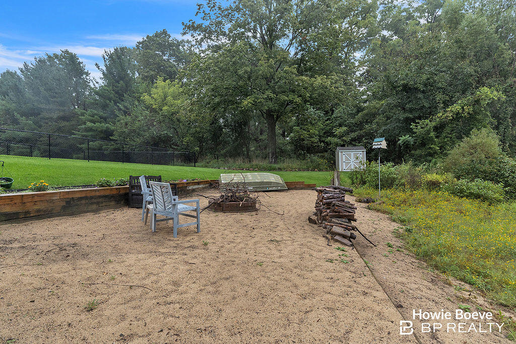 9825 Almena Drive Kalamazoo MI 49009