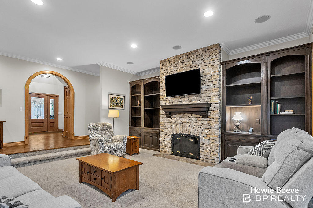 9825 Almena Drive Kalamazoo MI 49009