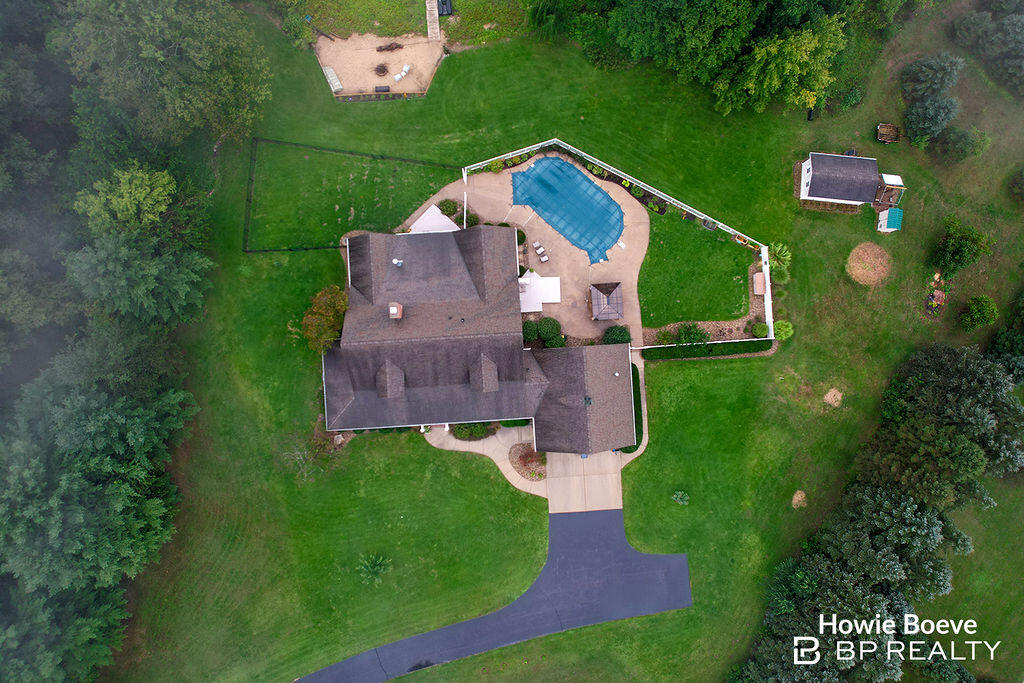 9825 Almena Drive Kalamazoo MI 49009