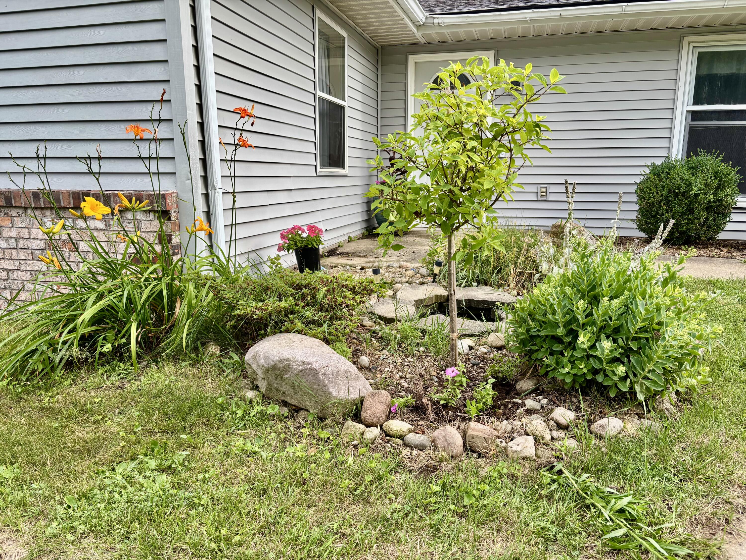 9065 Nature Way Kalamazoo MI 49009