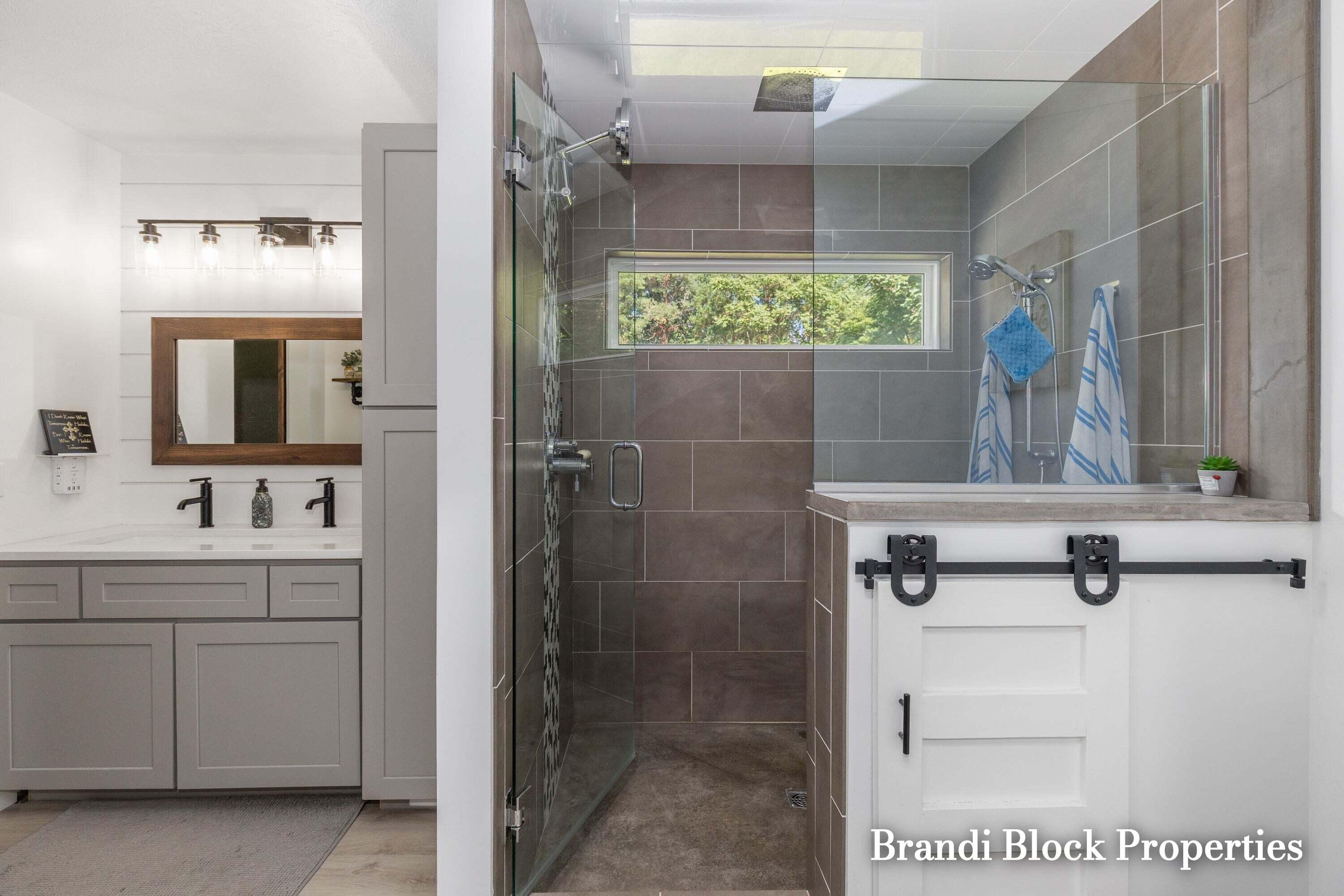 3733 Webber Pines Drive NE Grand Rapids MI 49525