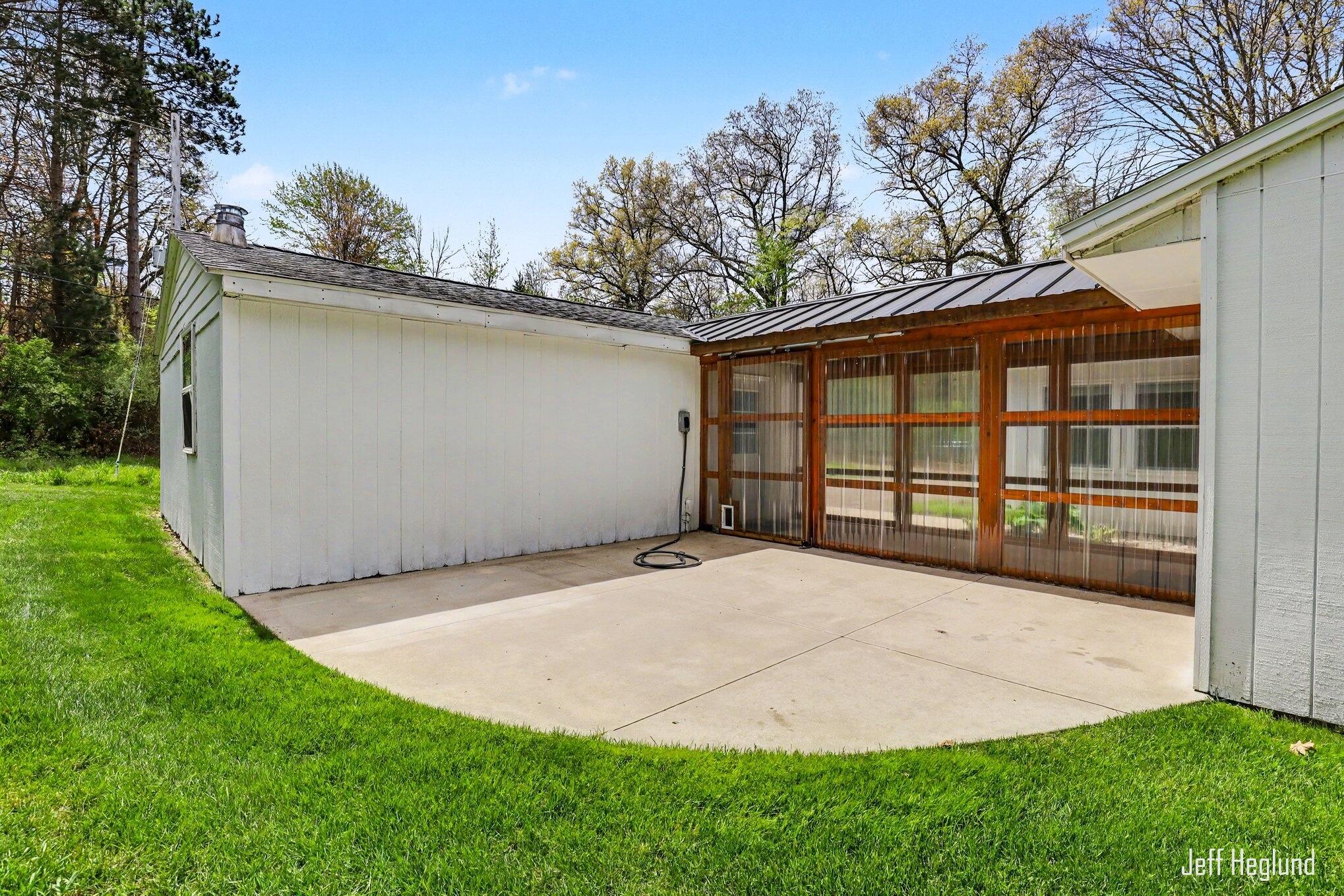 1260 Cramton Avenue NE Ada MI 49301