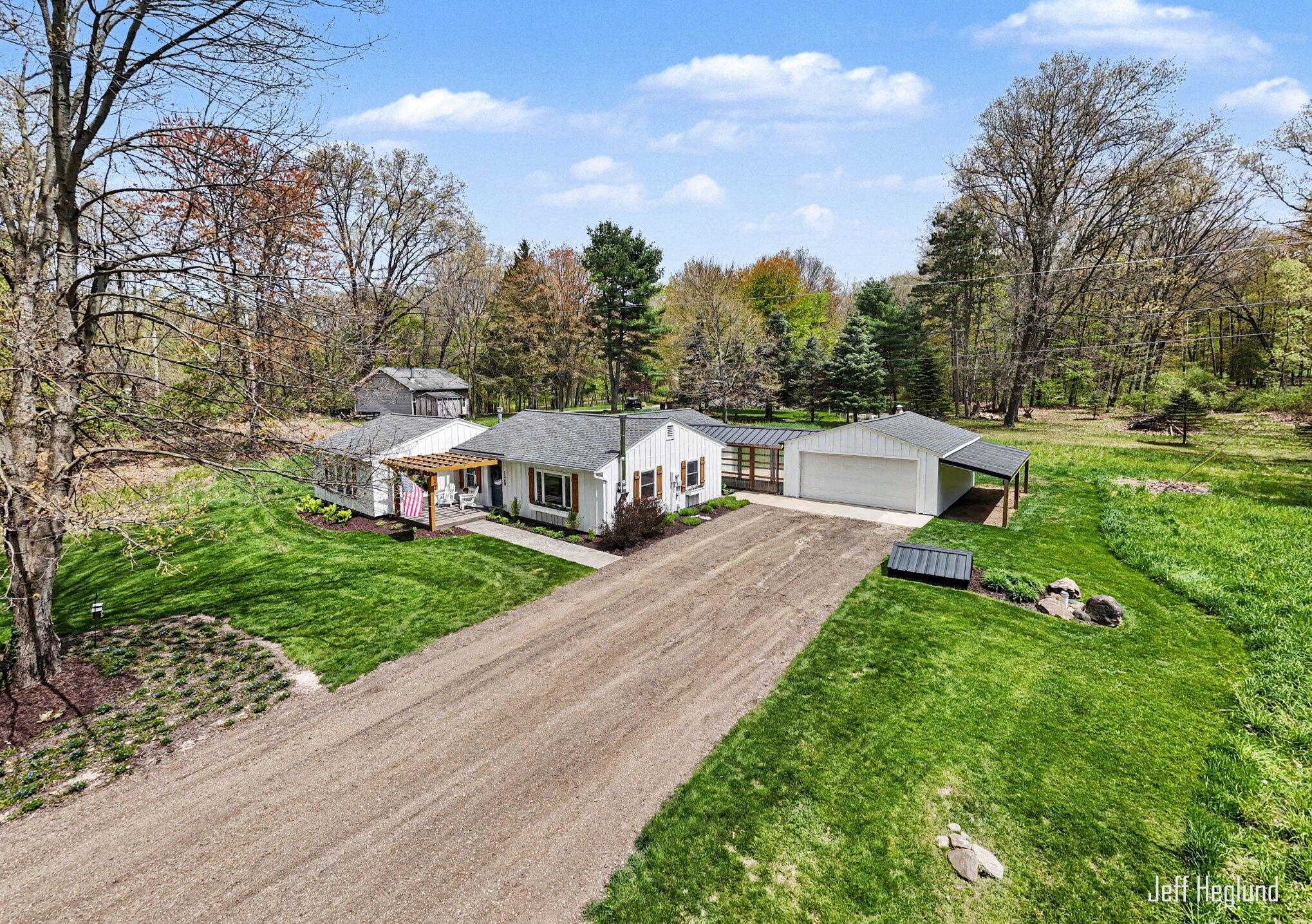 1260 Cramton Avenue NE Ada MI 49301