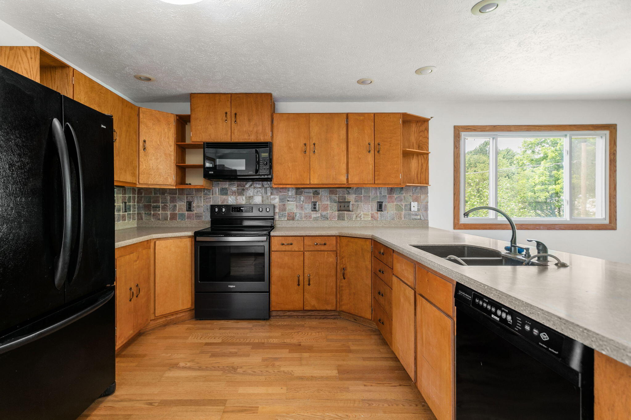 15684 Madron Lake Road Buchanan MI 49107