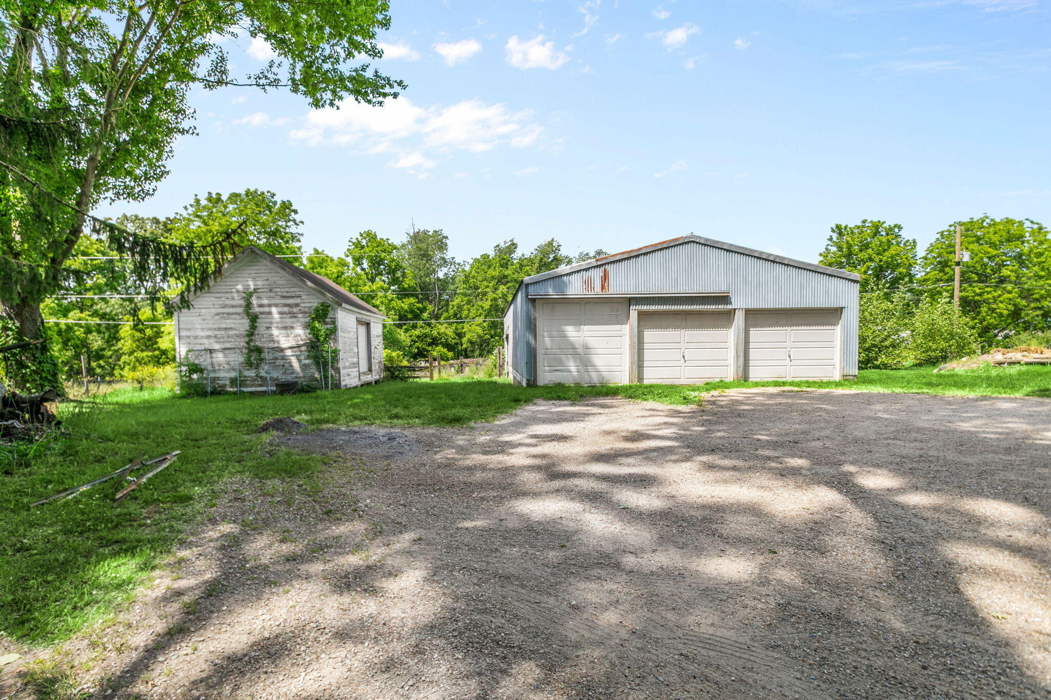 15684 Madron Lake Road Buchanan MI 49107