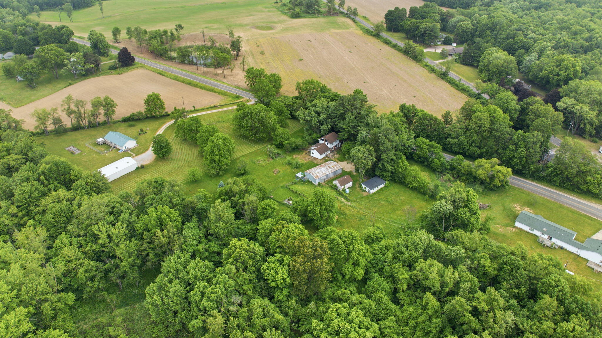 15684 Madron Lake Road Buchanan MI 49107