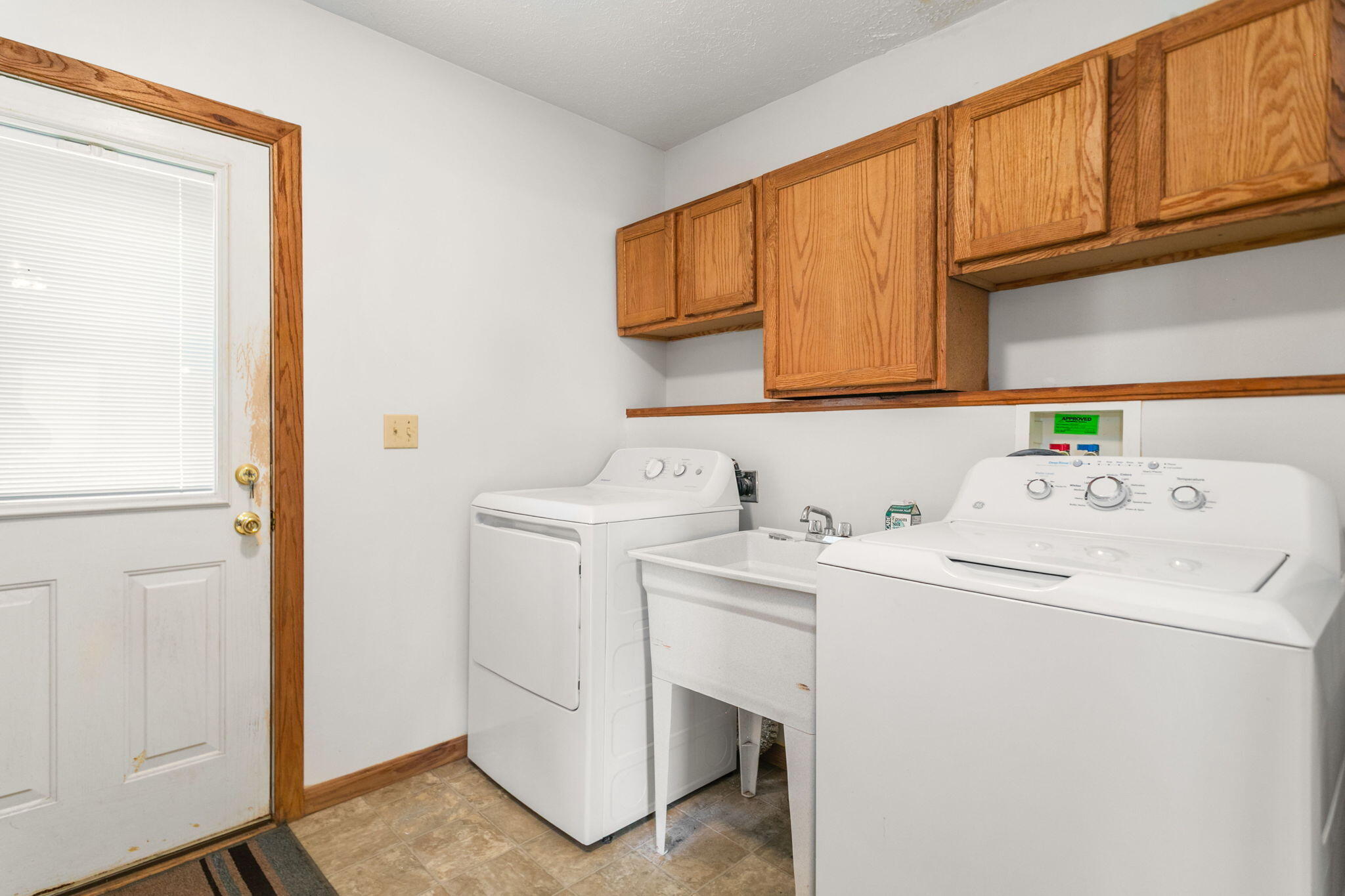 15684 Madron Lake Road Buchanan MI 49107