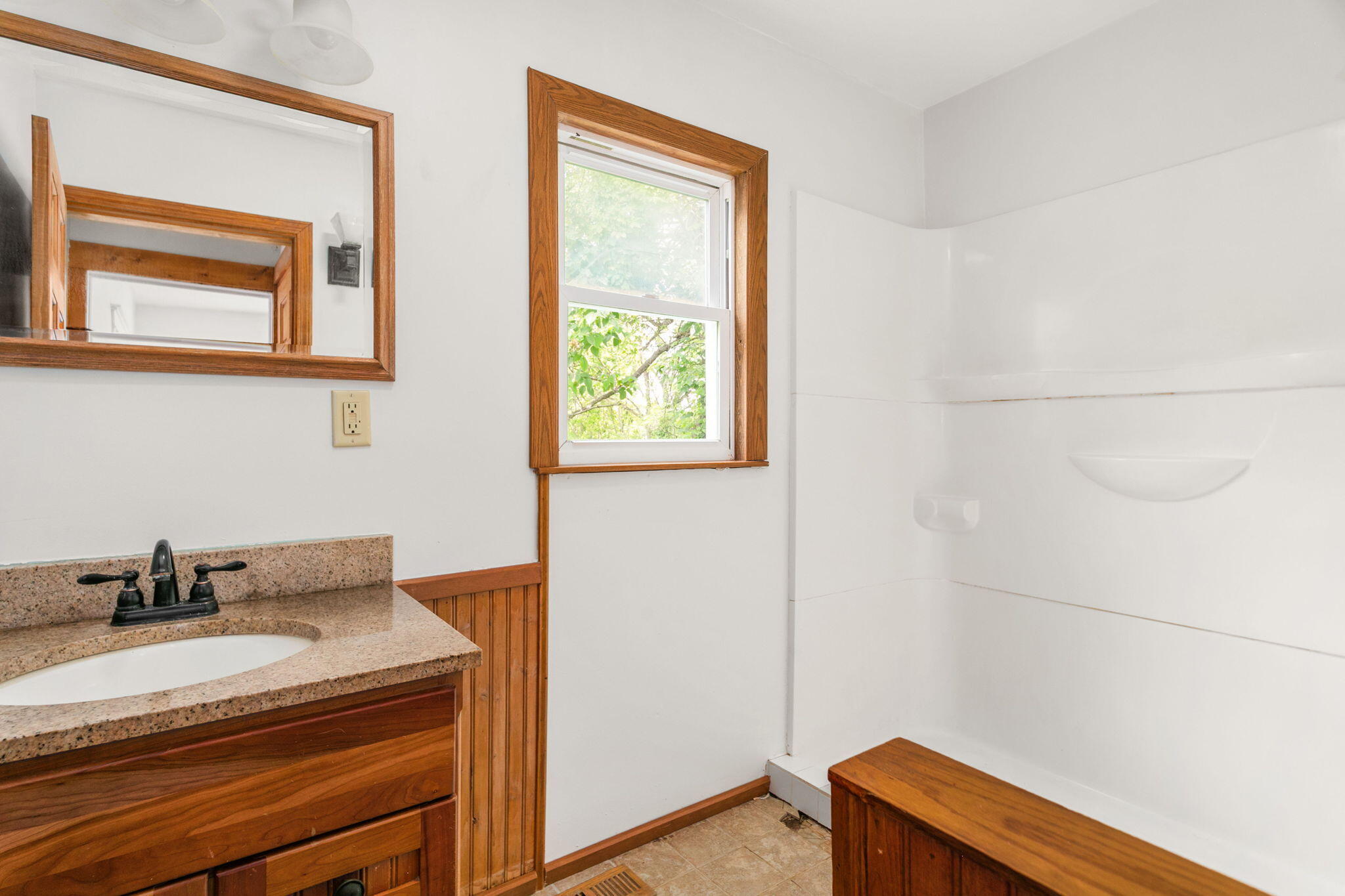 15684 Madron Lake Road Buchanan MI 49107