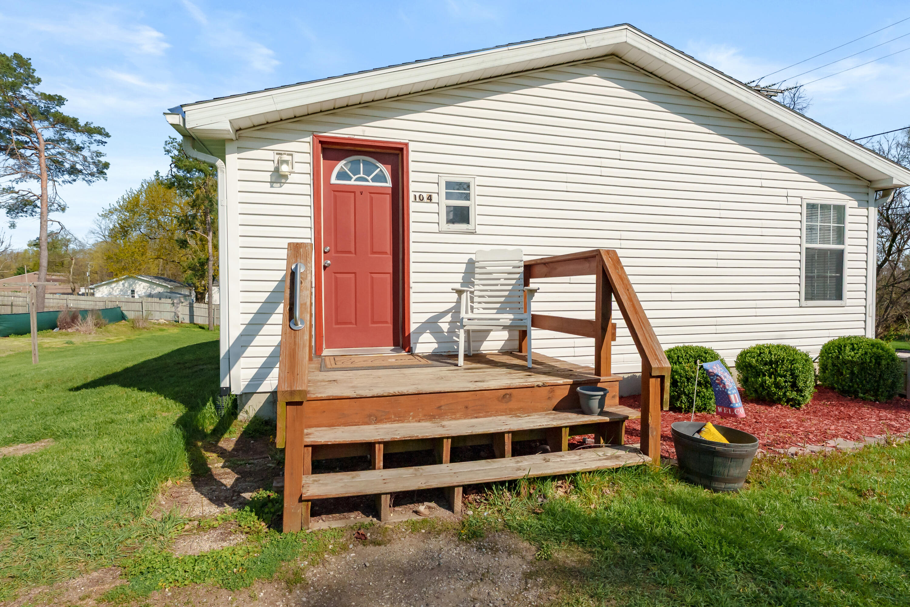 104 Seneca Street Decatur MI 49045