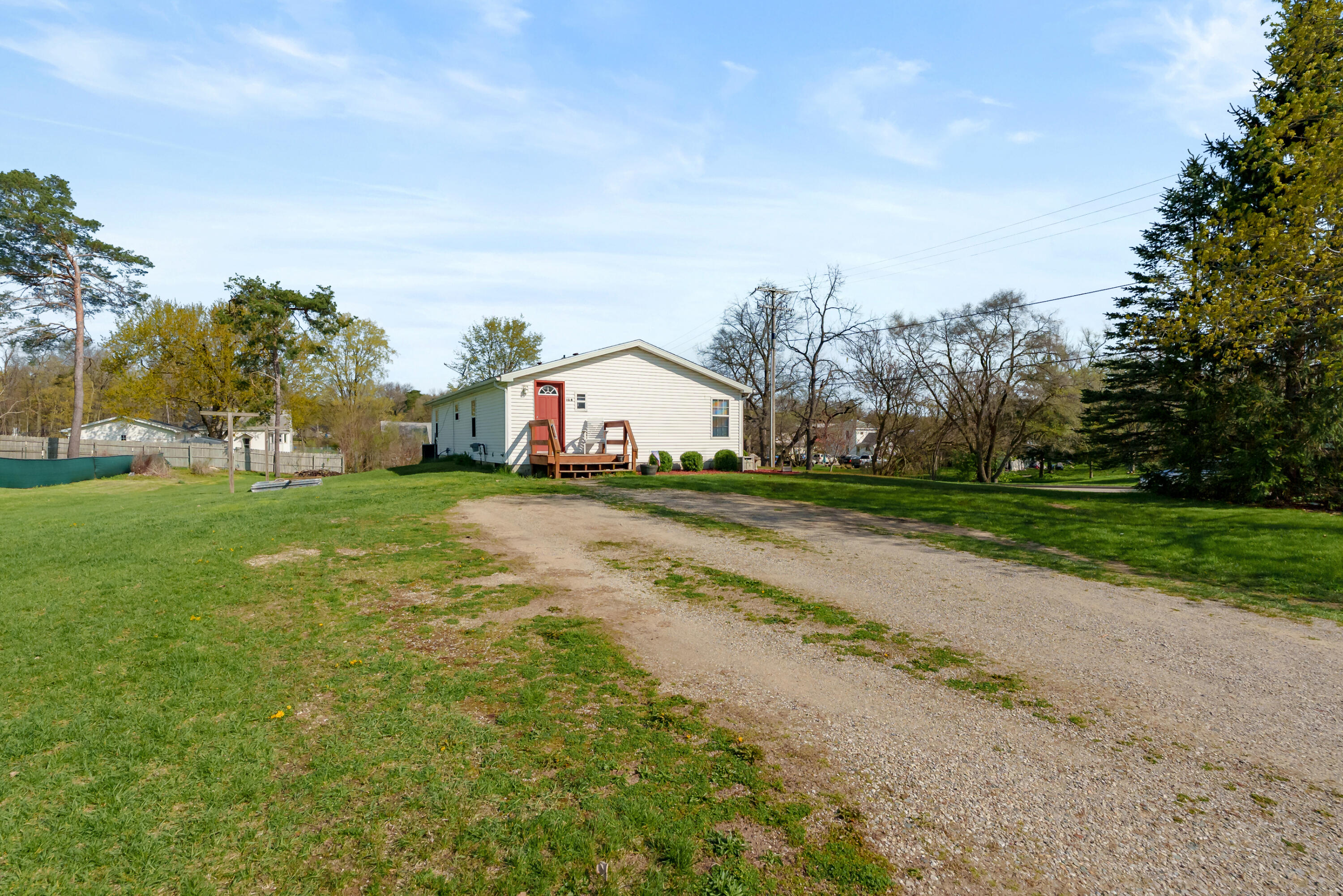 104 Seneca Street Decatur MI 49045