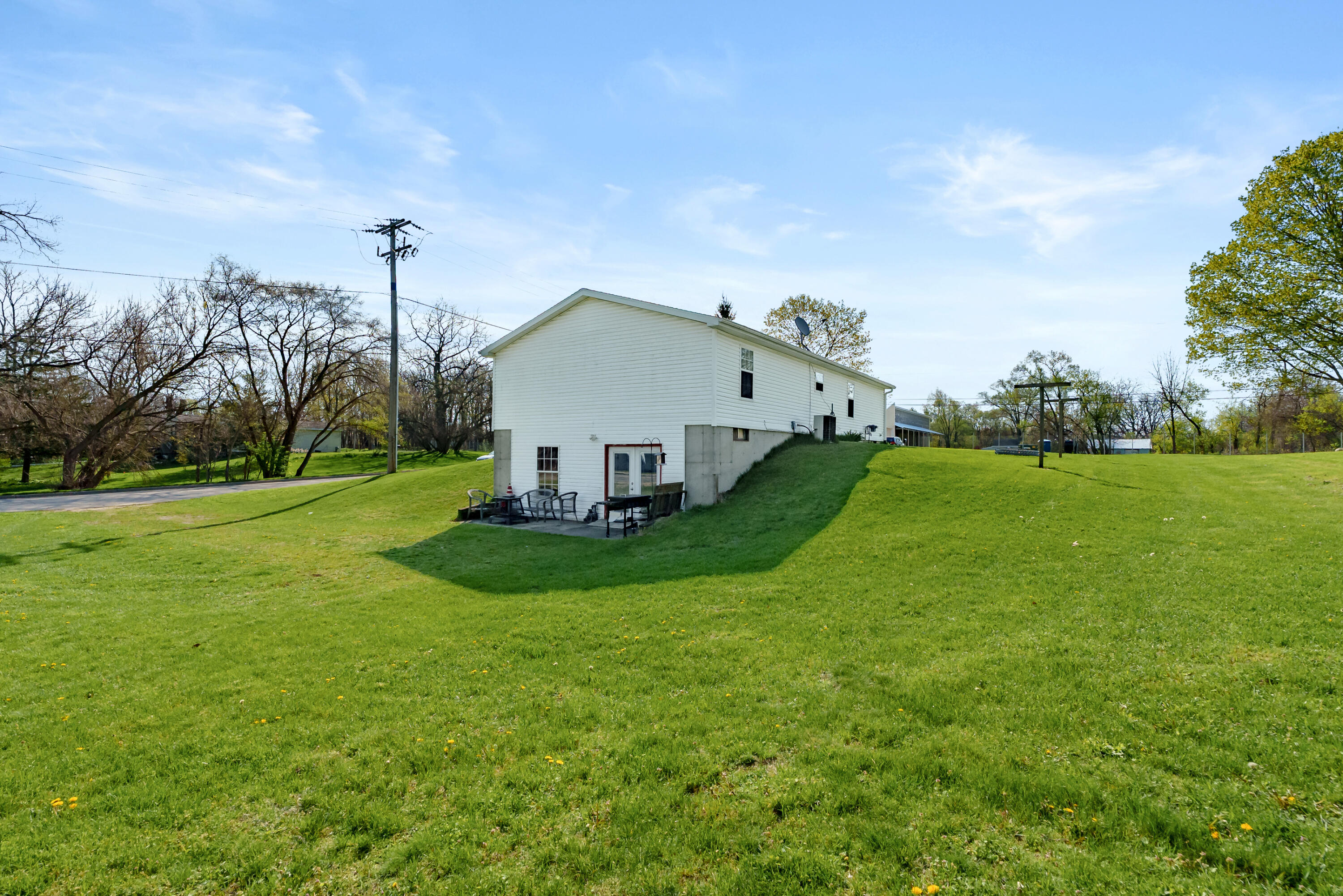 104 Seneca Street Decatur MI 49045