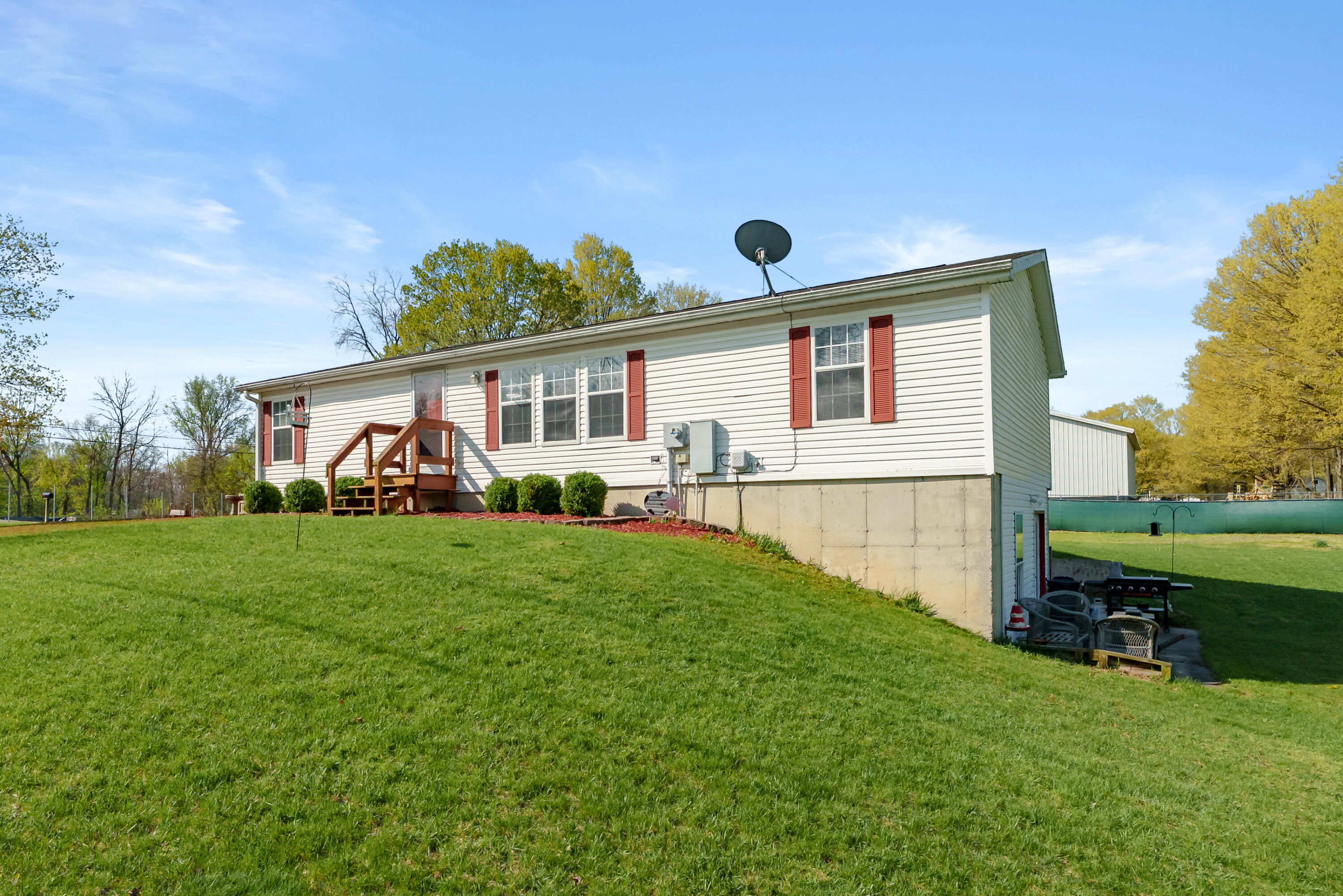 104 Seneca Street Decatur MI 49045