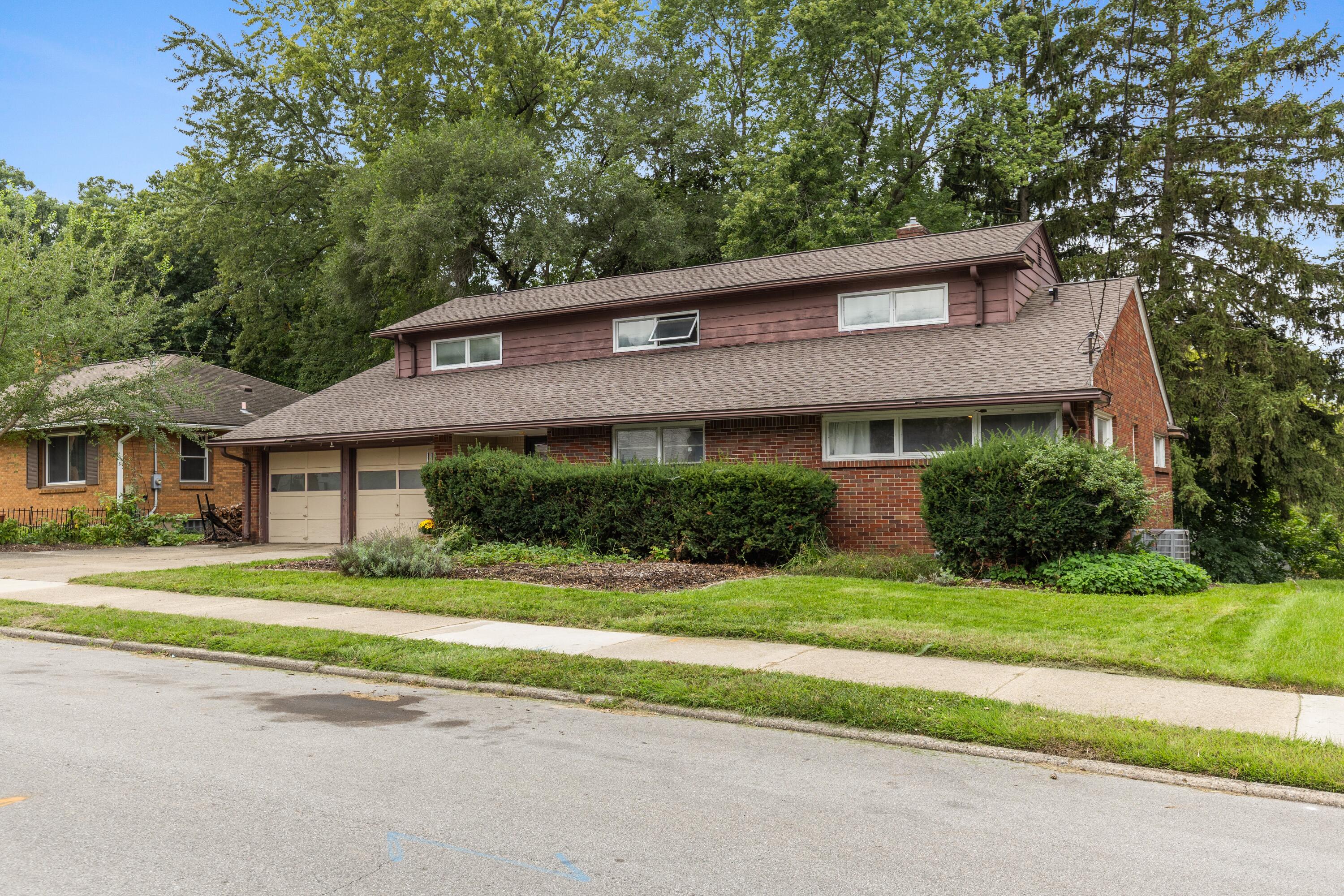 1501 Rossman Avenue SE Grand Rapids MI 49507
