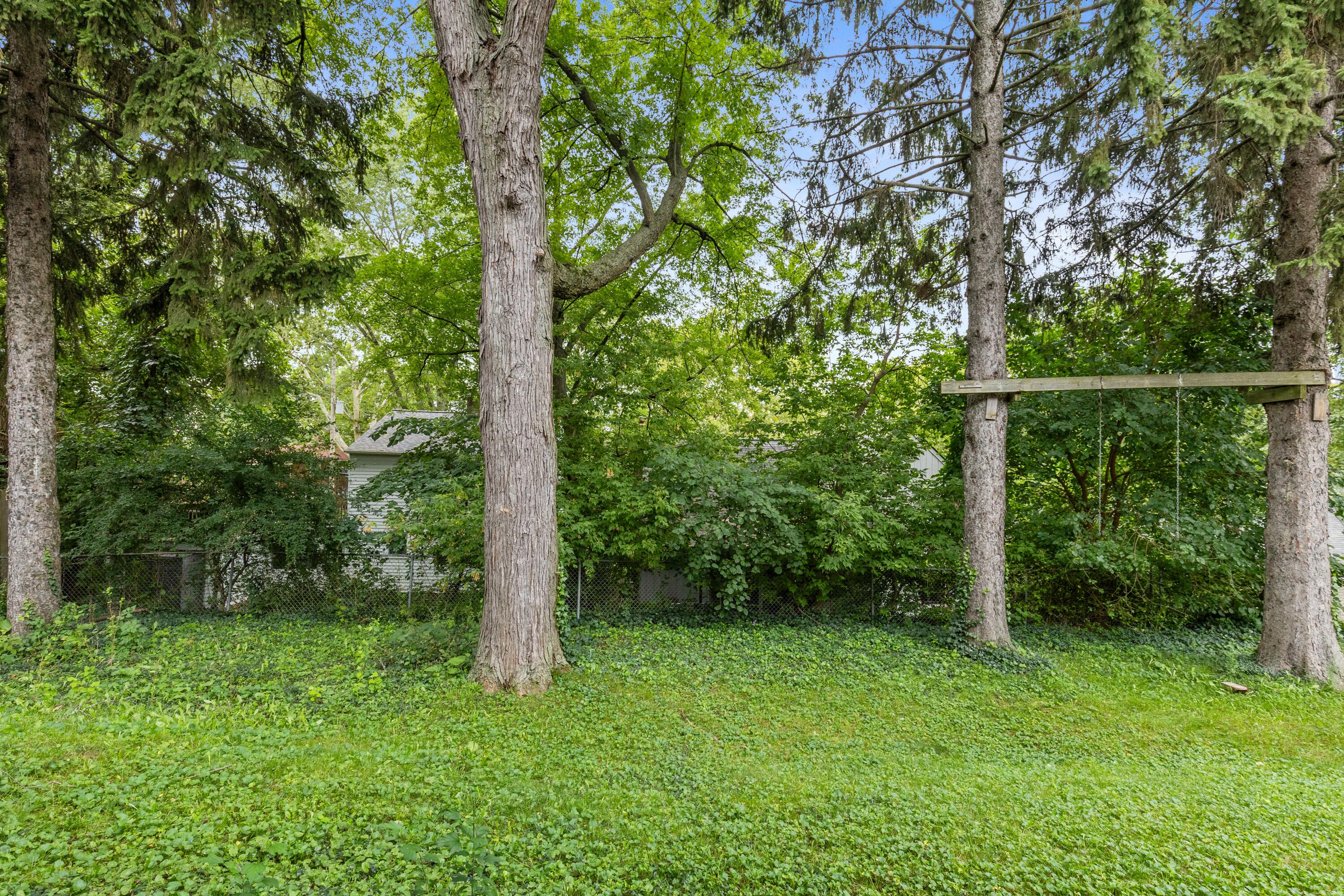 1501 Rossman Avenue SE Grand Rapids MI 49507