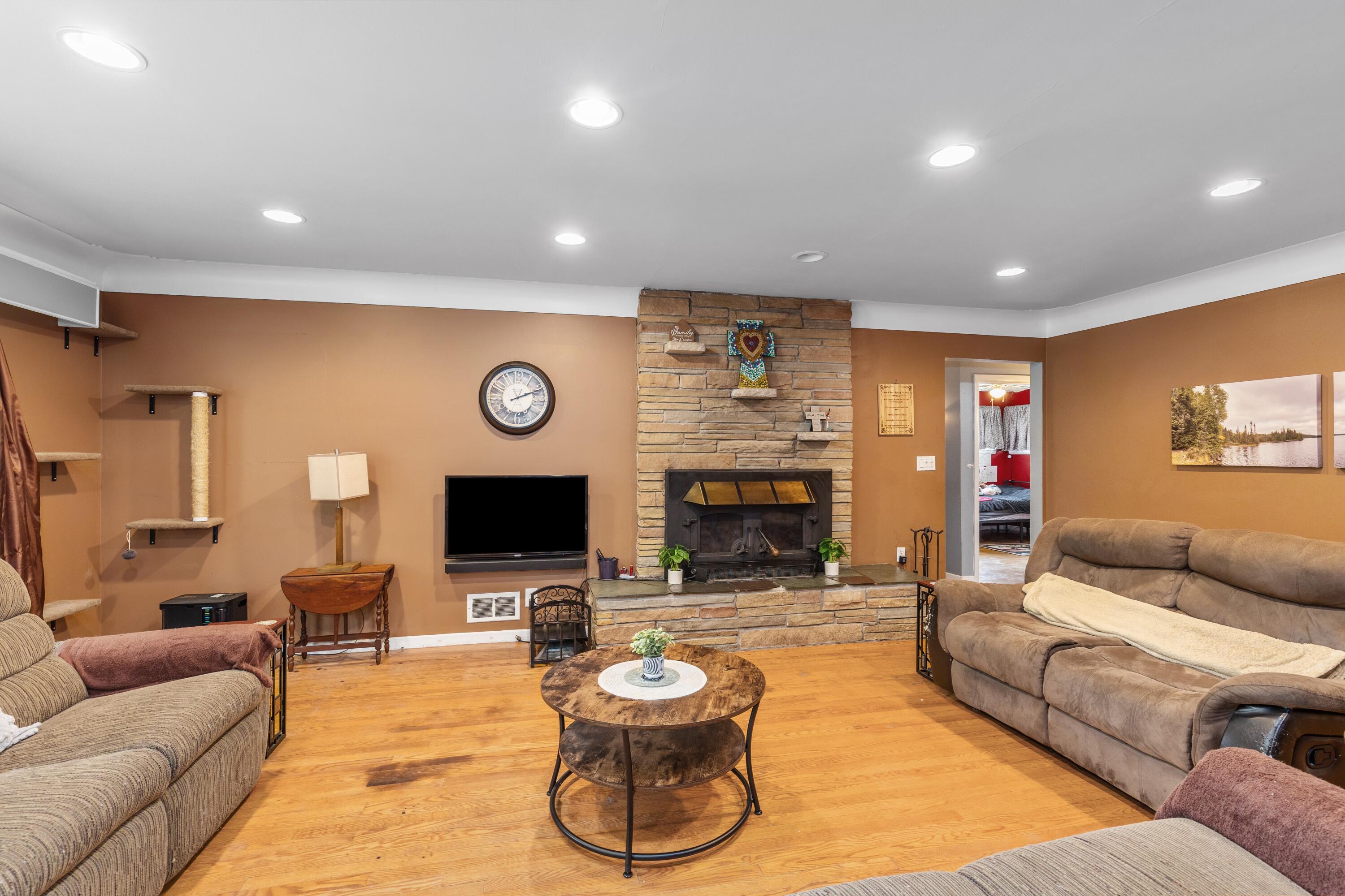 1501 Rossman Avenue SE Grand Rapids MI 49507
