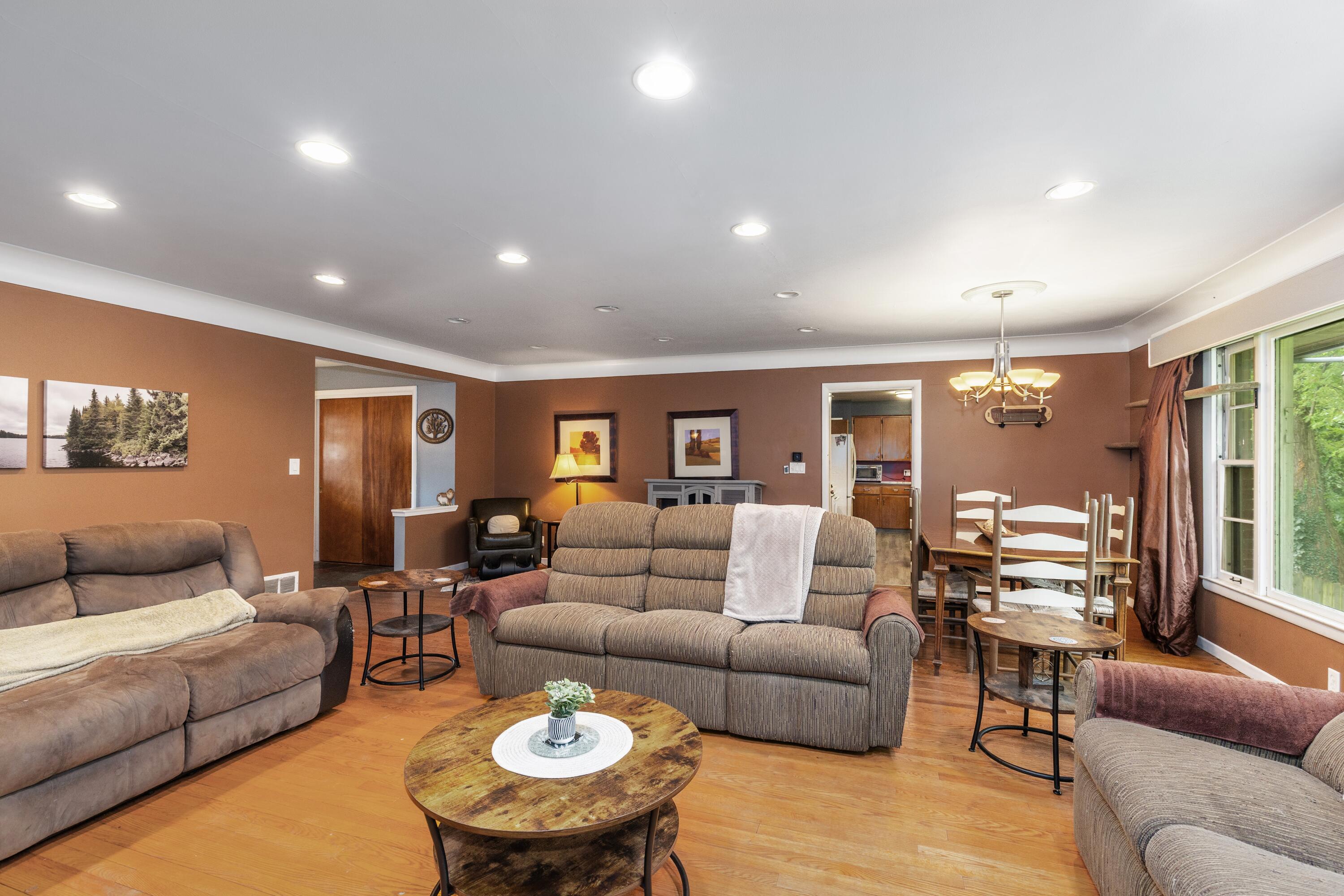1501 Rossman Avenue SE Grand Rapids MI 49507