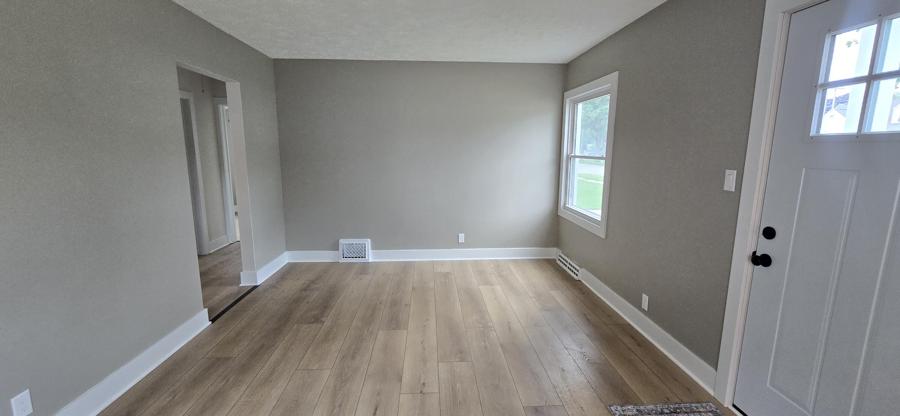 1349 W Summit Avenue Muskegon MI 49441