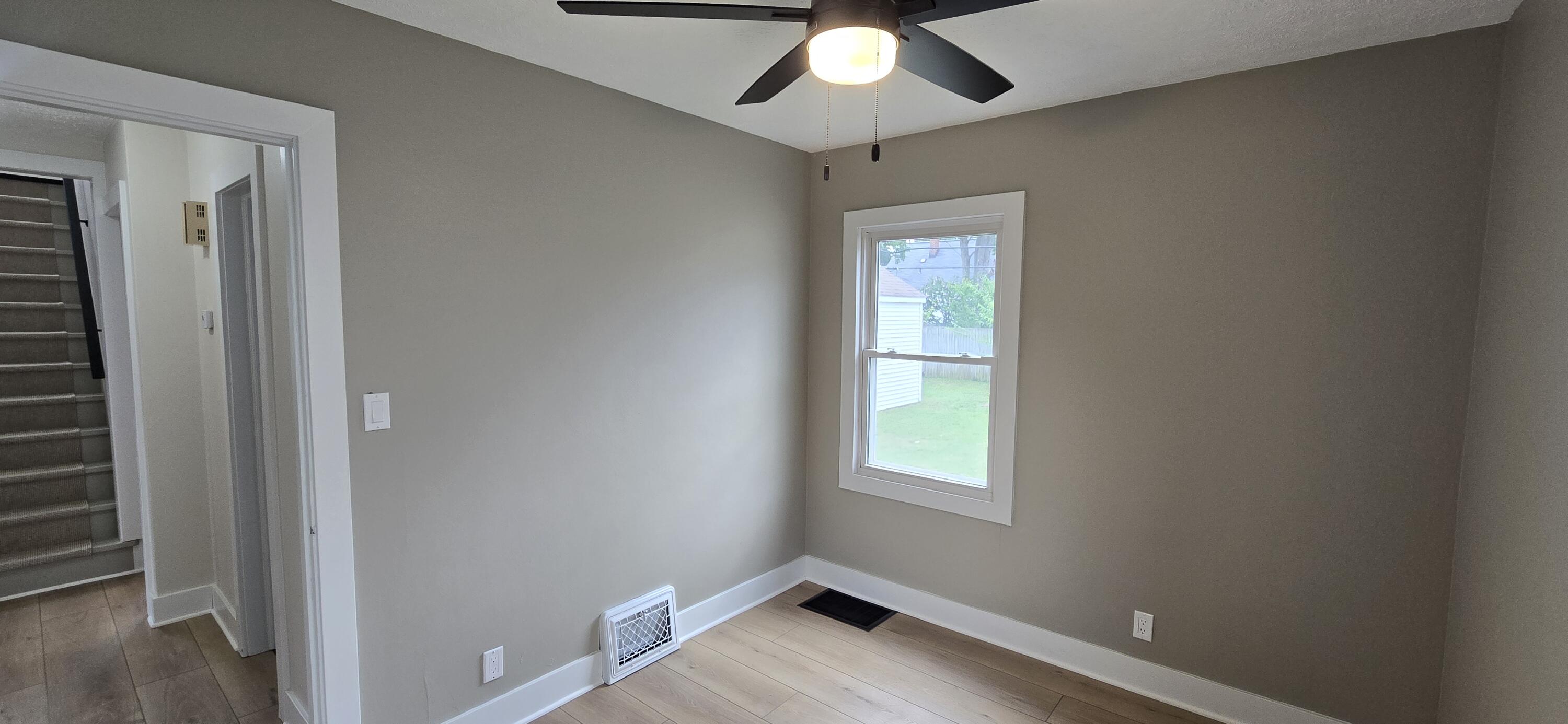 1349 W Summit Avenue Muskegon MI 49441