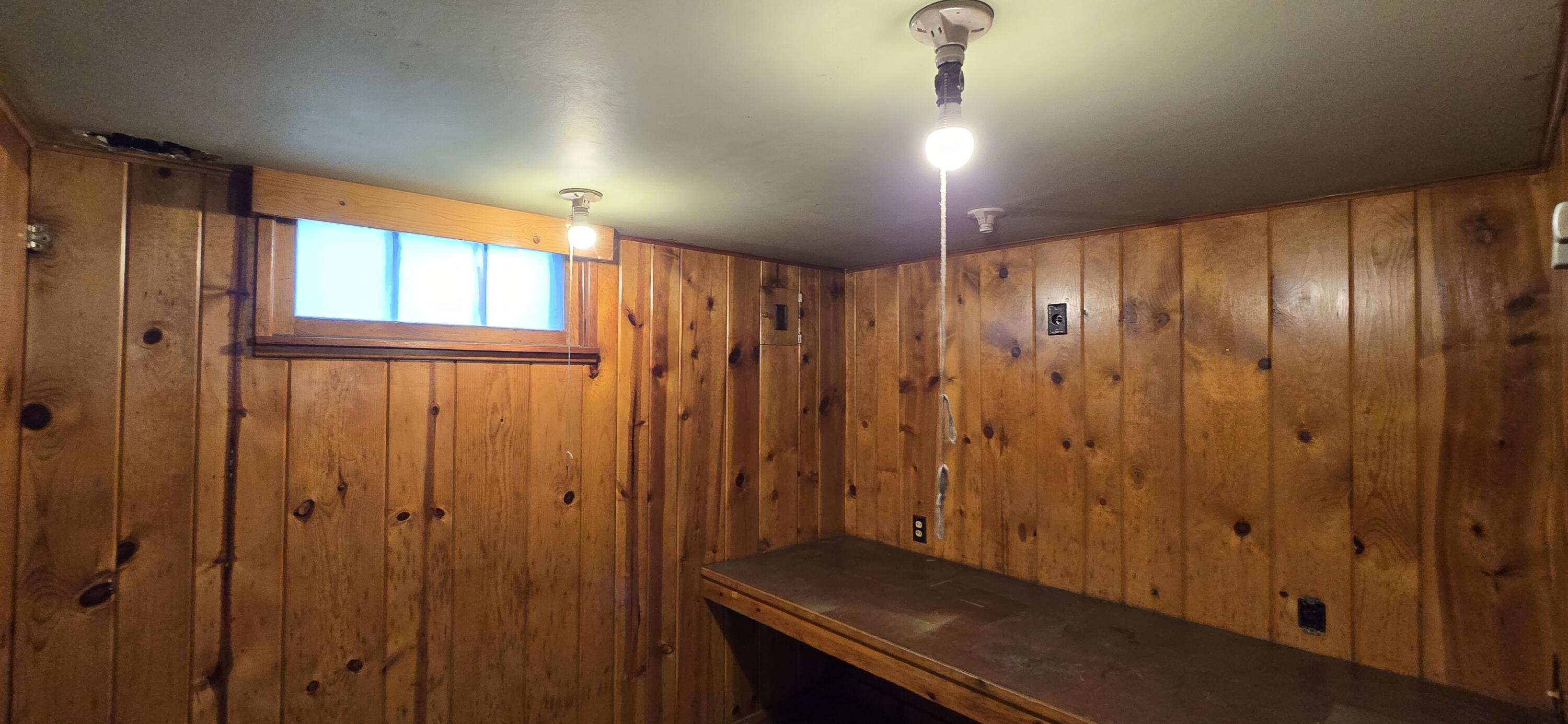 1349 W Summit Avenue Muskegon MI 49441