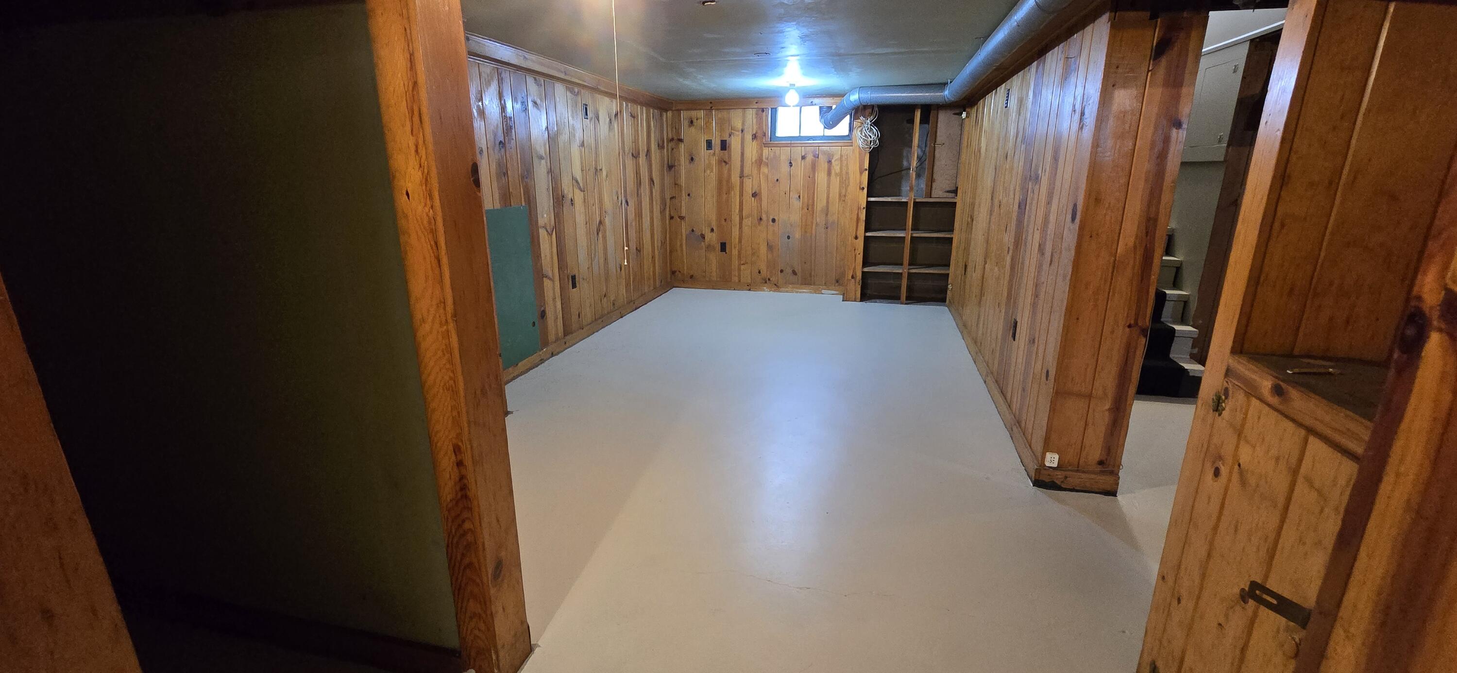 1349 W Summit Avenue Muskegon MI 49441