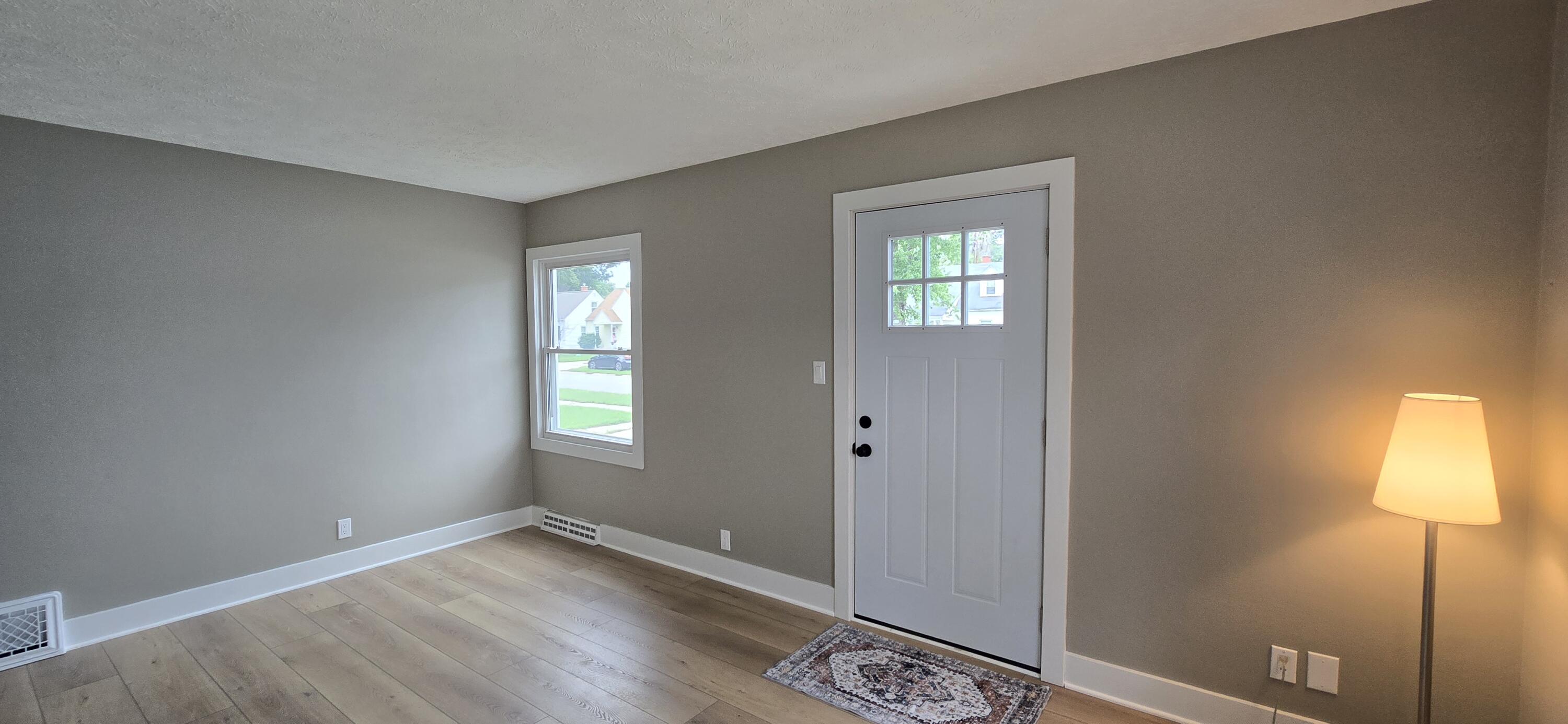 1349 W Summit Avenue Muskegon MI 49441