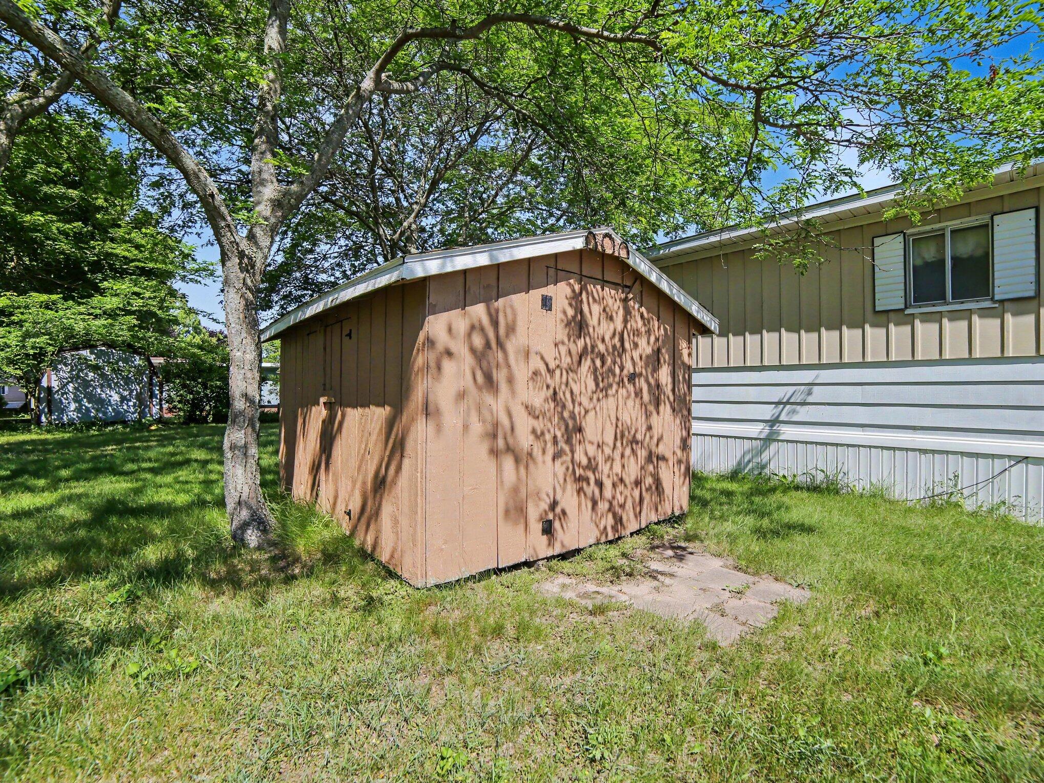 2937 Lena Drive Ludington MI 49431