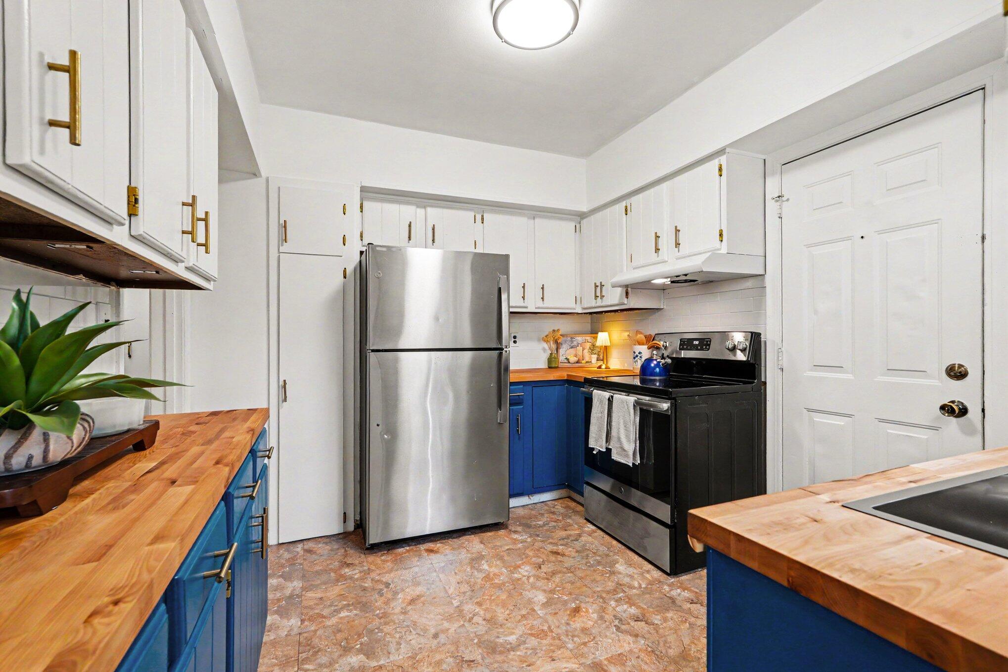 1104 Hoyt Street SE Grand Rapids MI 49507