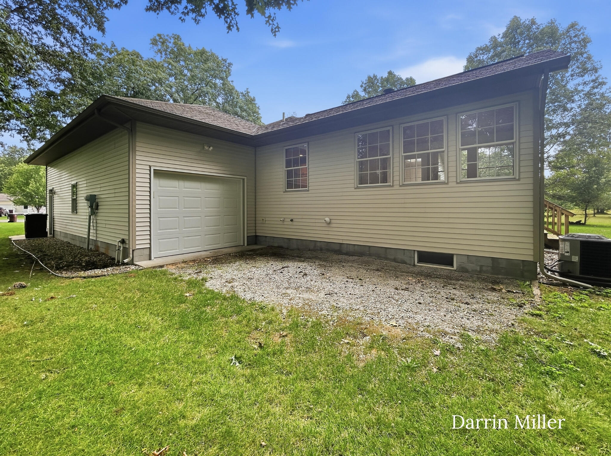 47 Serra Court Muskegon MI 49442
