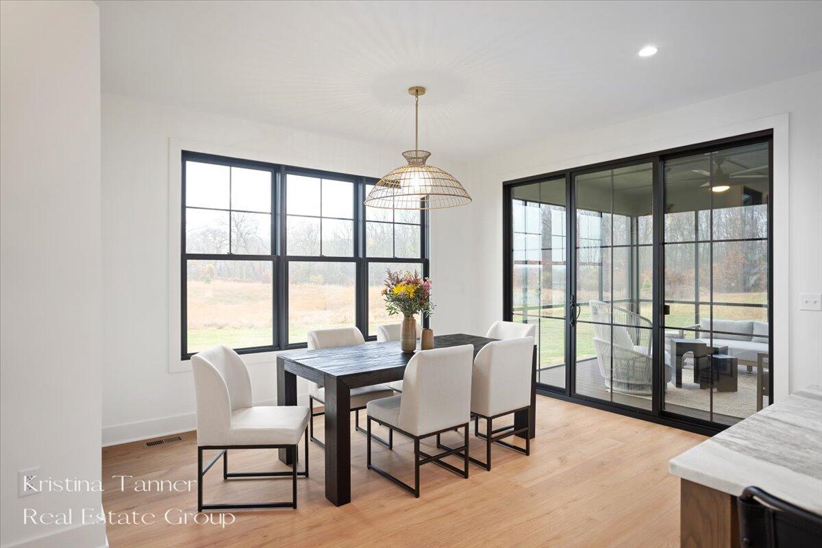 742 Honey Creek Ada MI 49301