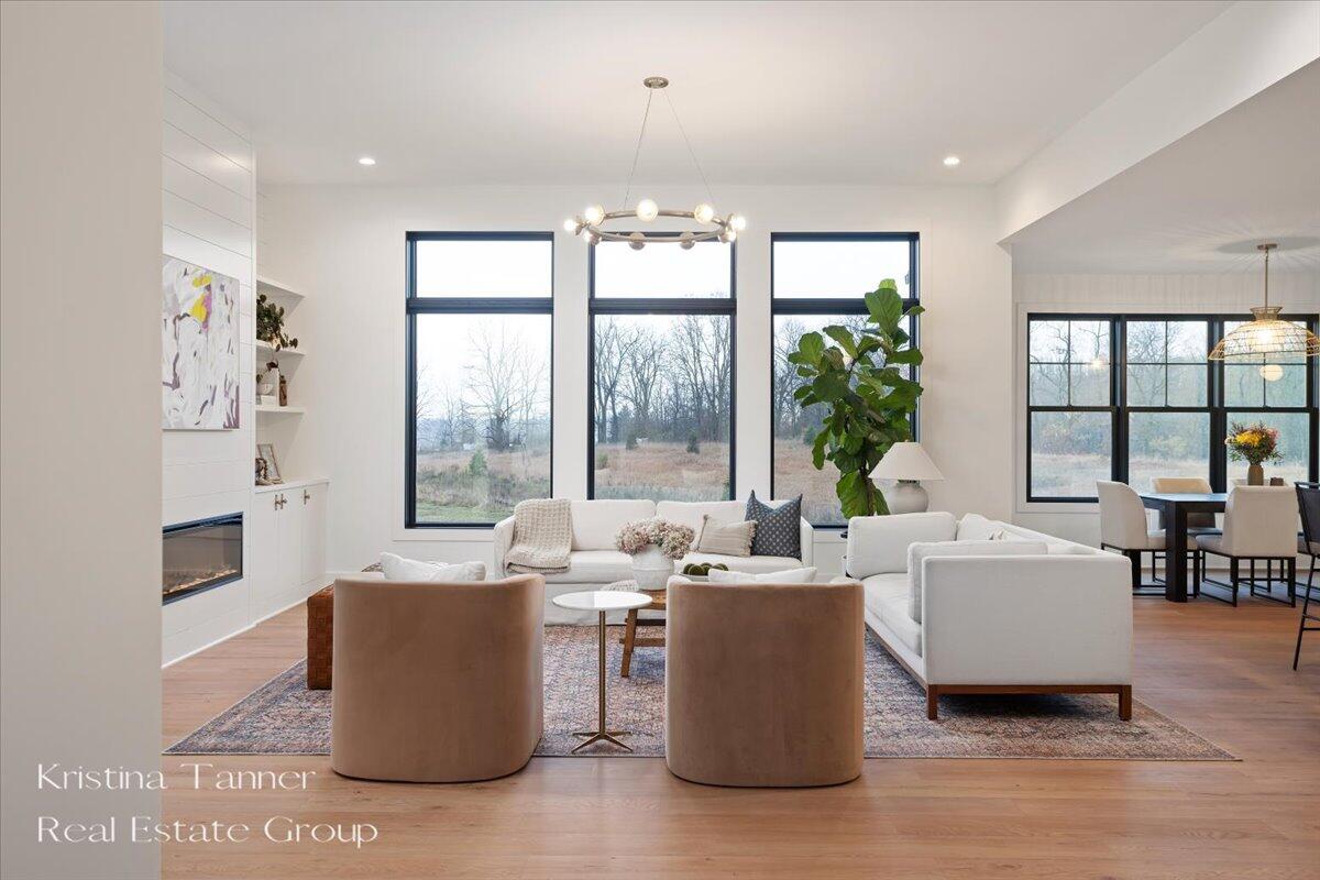 742 Honey Creek Ada MI 49301